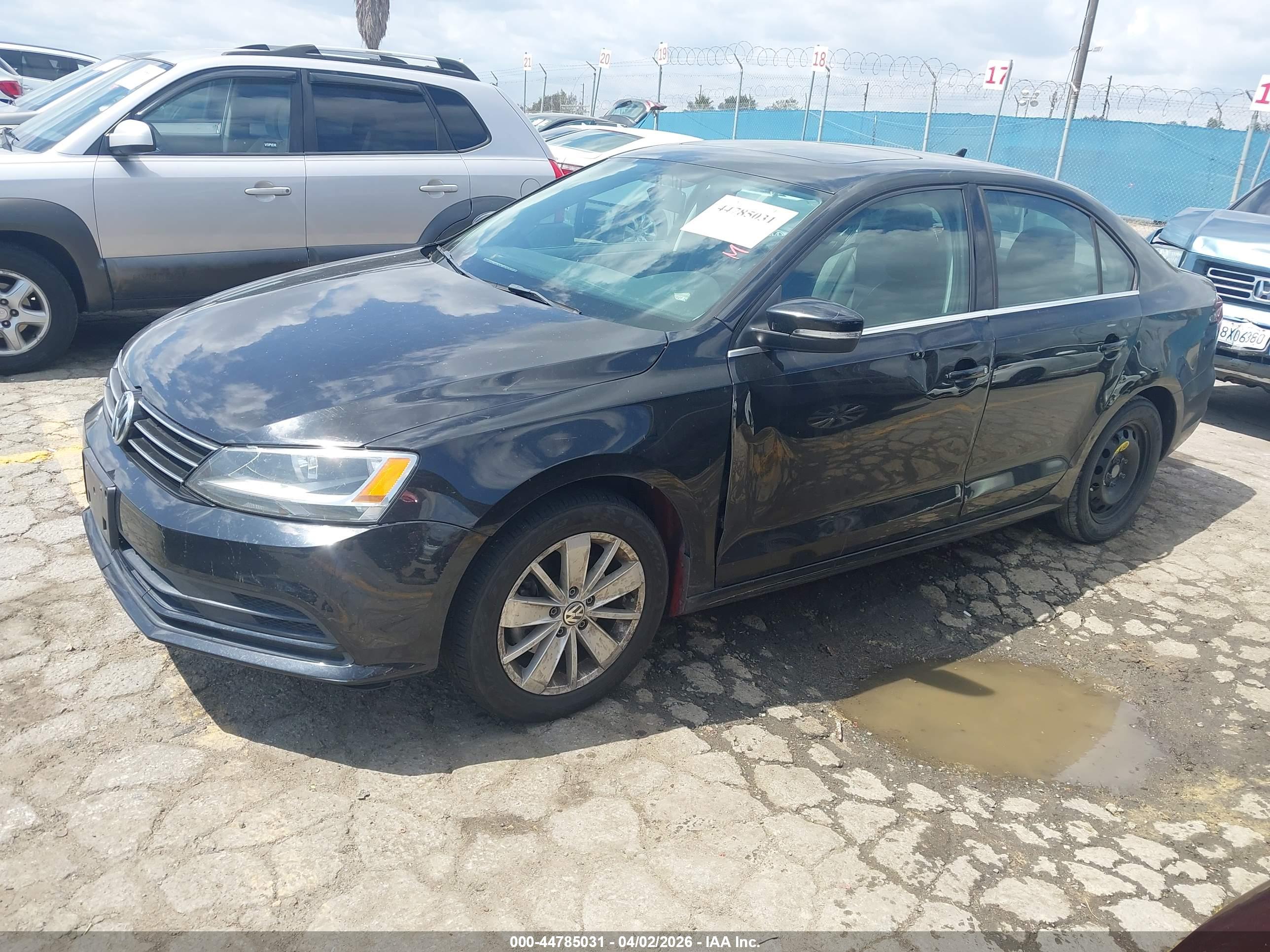 VOLKSWAGEN JETTA image 2