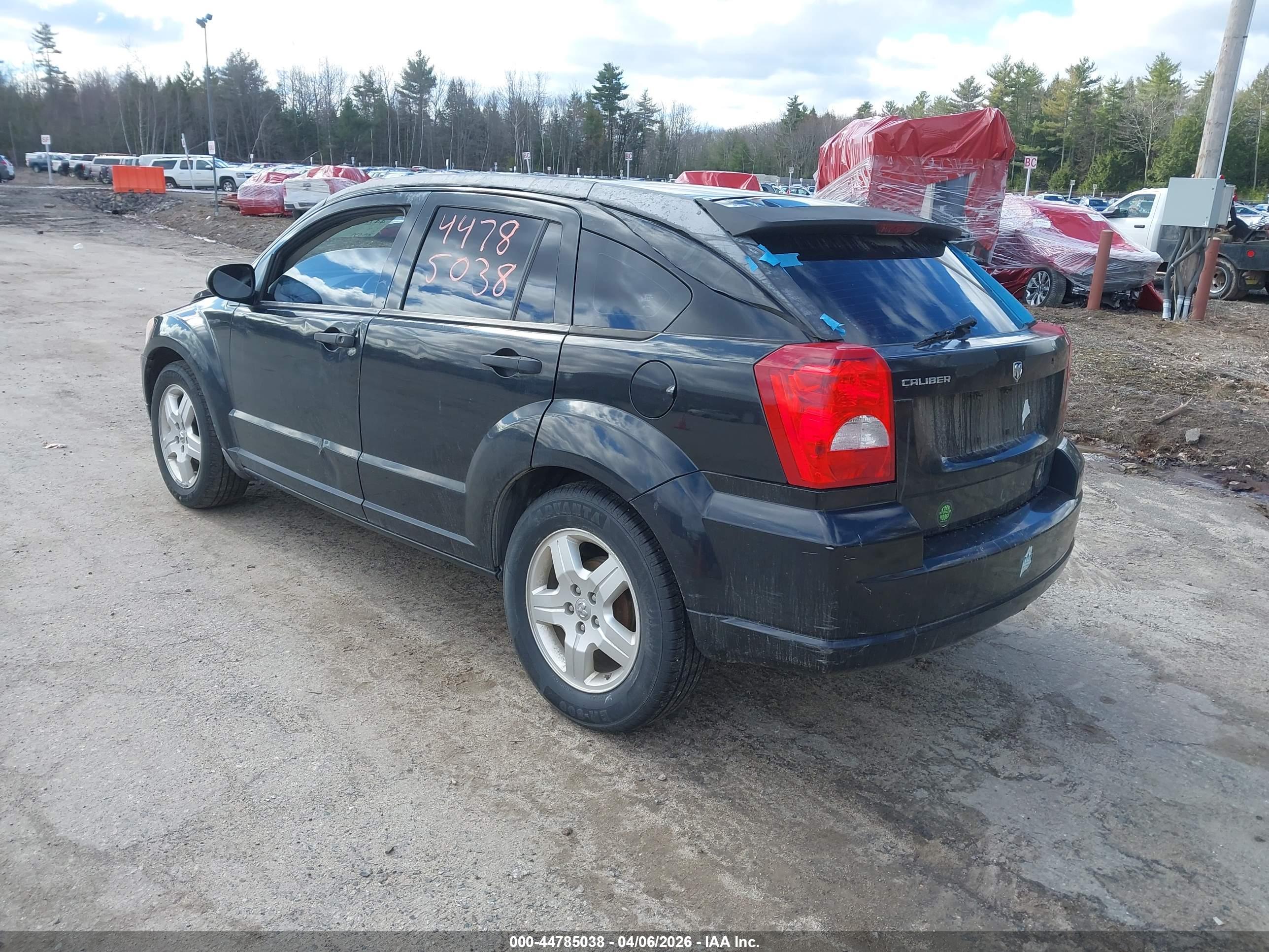 DODGE CALIBER image 3