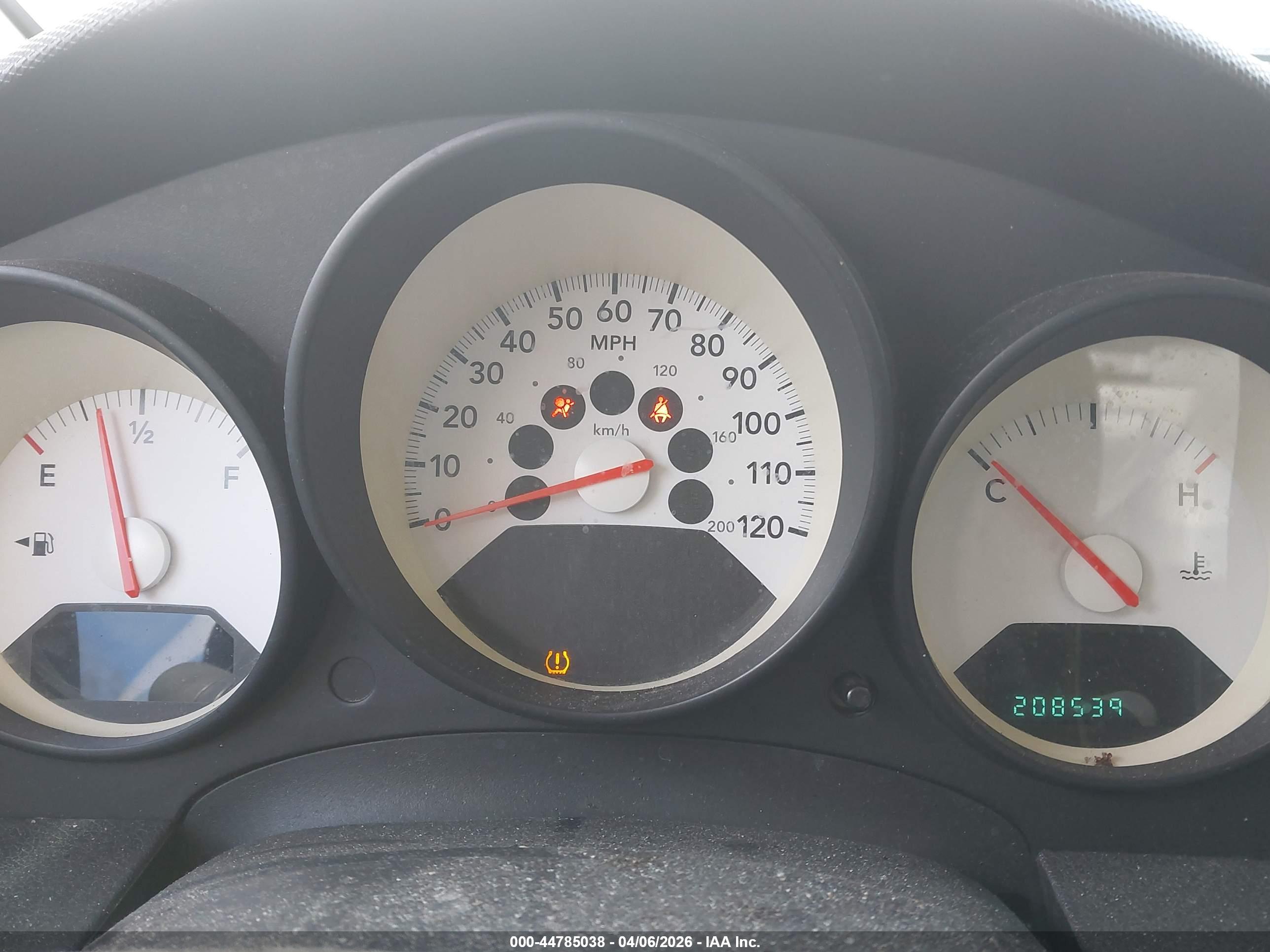 DODGE CALIBER image 7