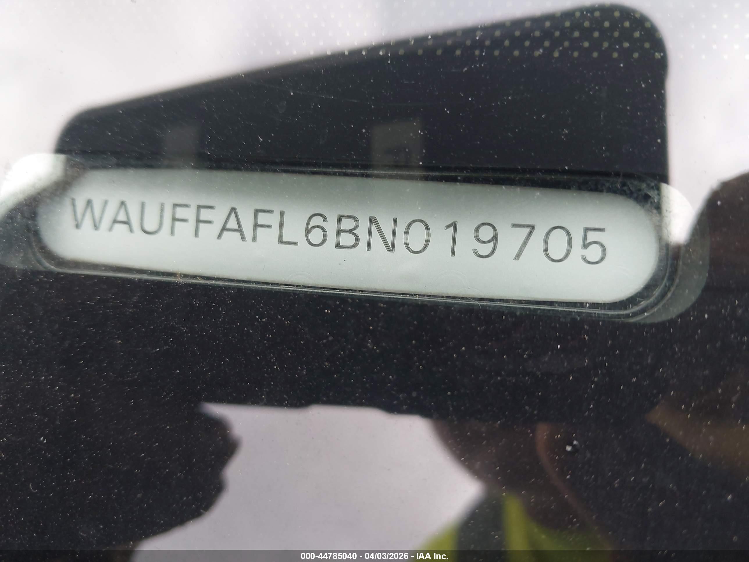 AUDI A4 image 9