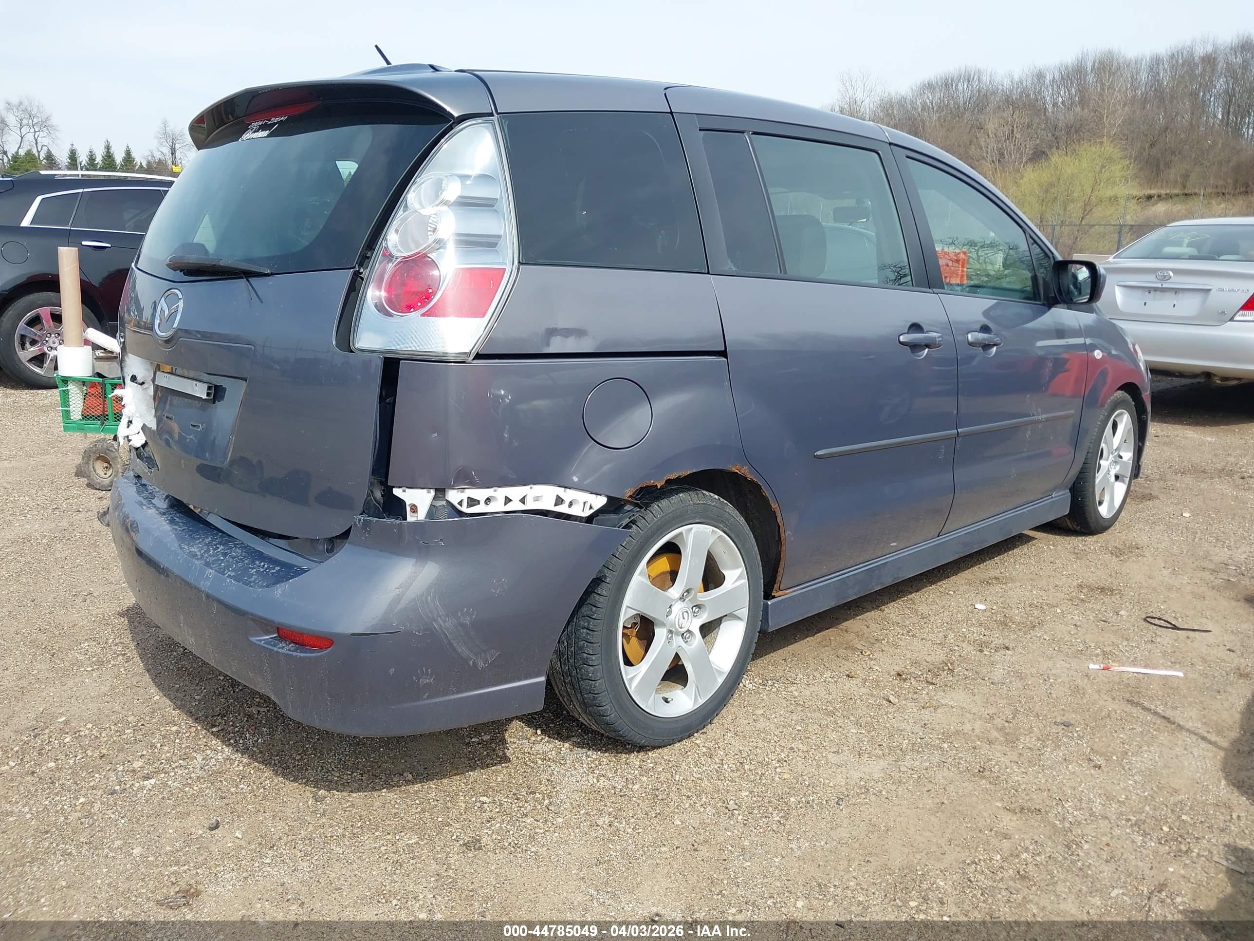 MAZDA MAZDA5 image 4