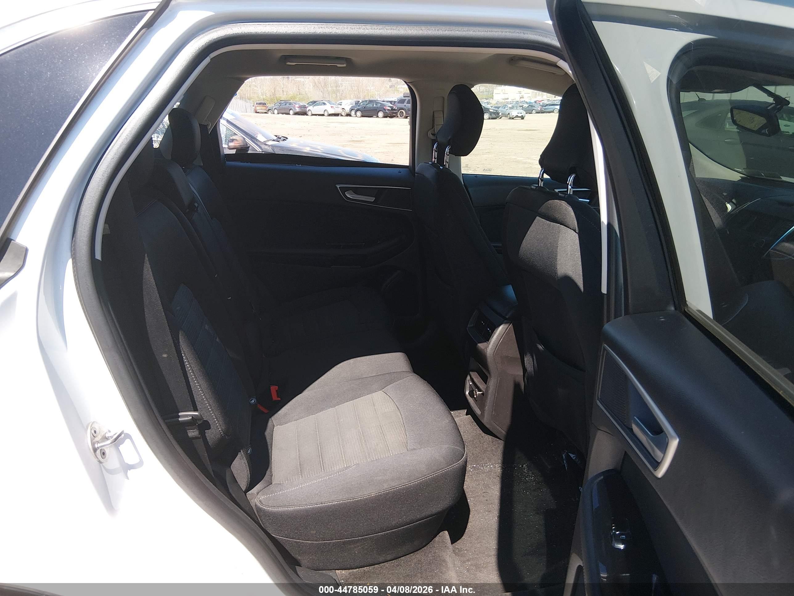 FORD EDGE image 8