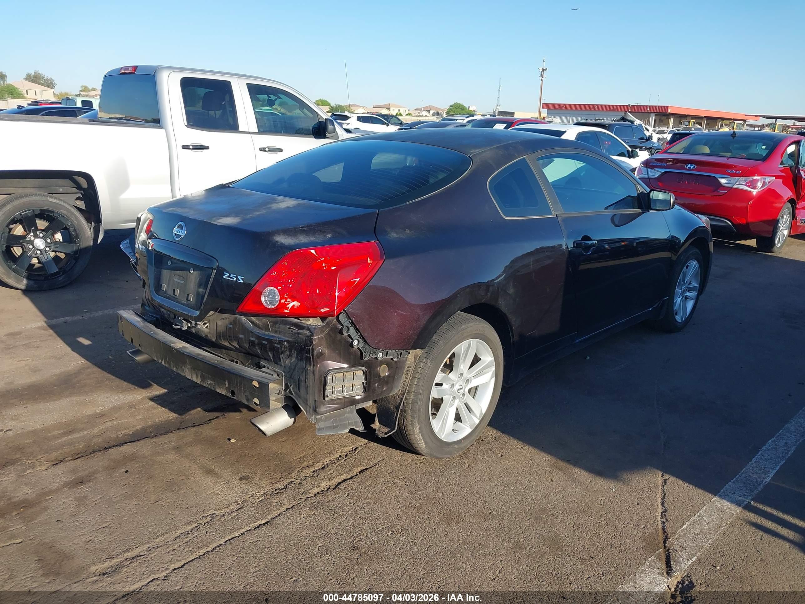 NISSAN ALTIMA image 4