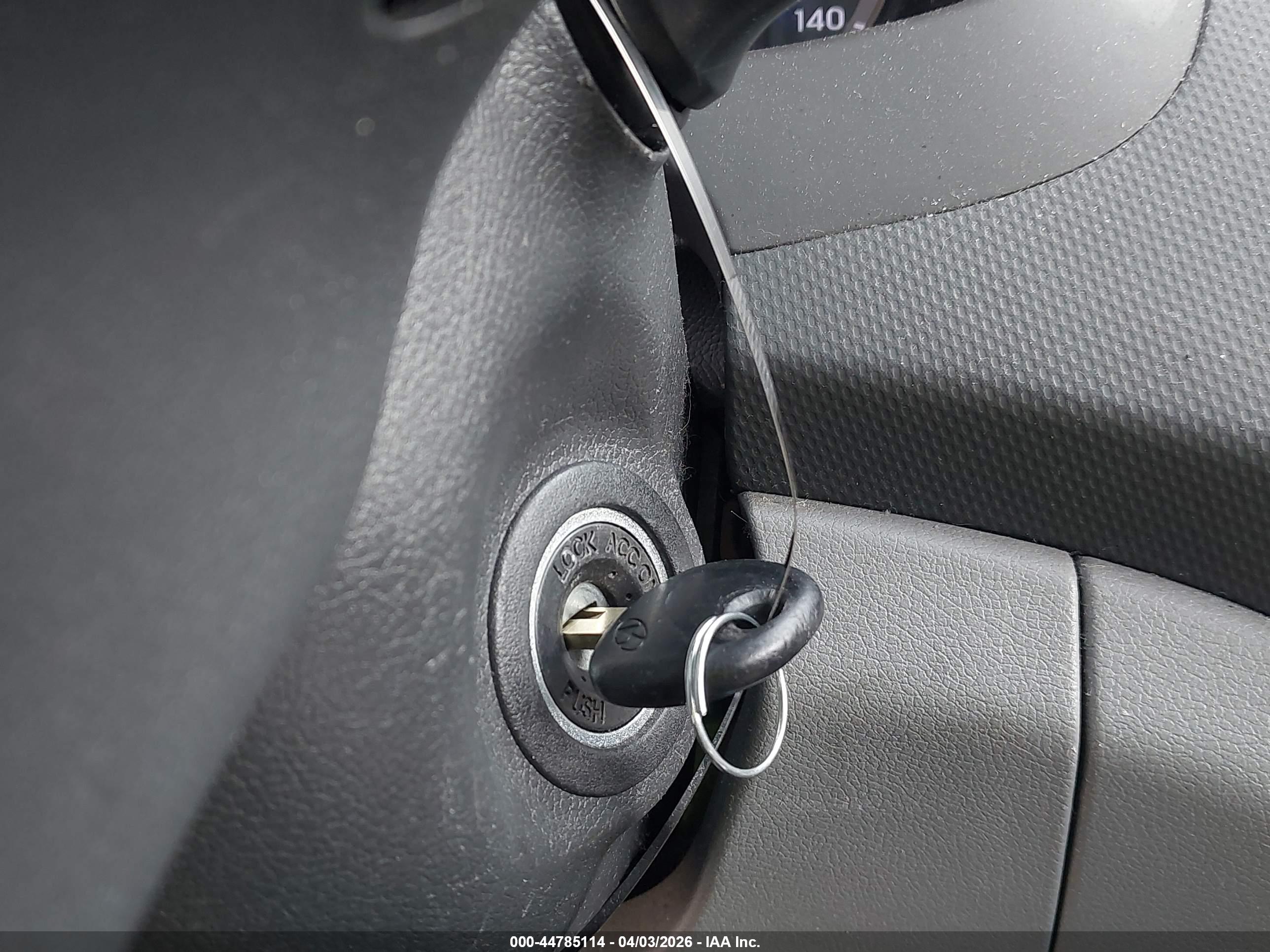 HYUNDAI ACCENT image 11