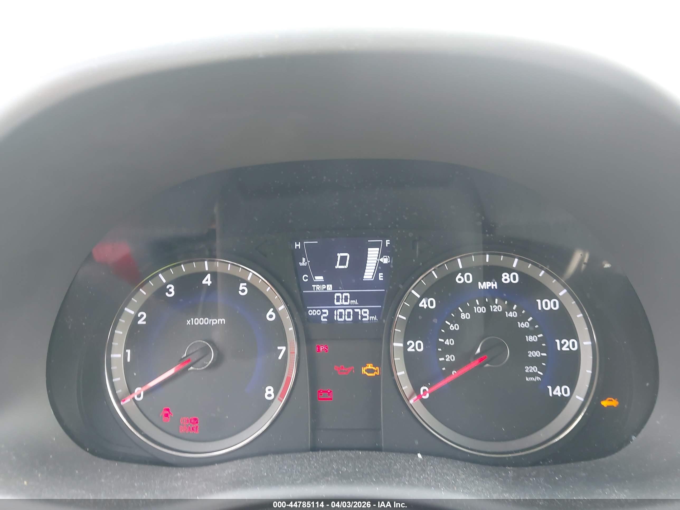 HYUNDAI ACCENT image 7