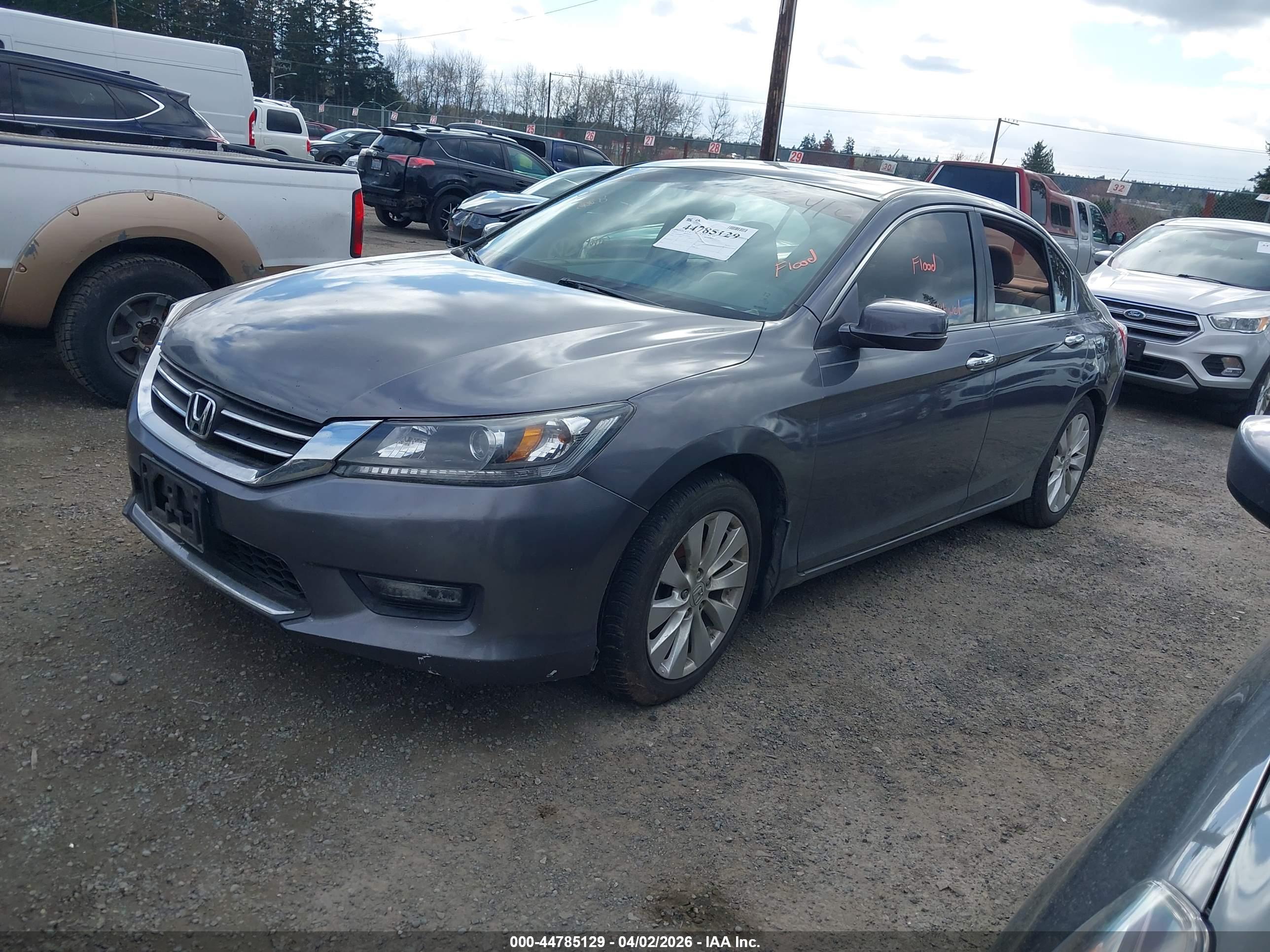 HONDA ACCORD image 2