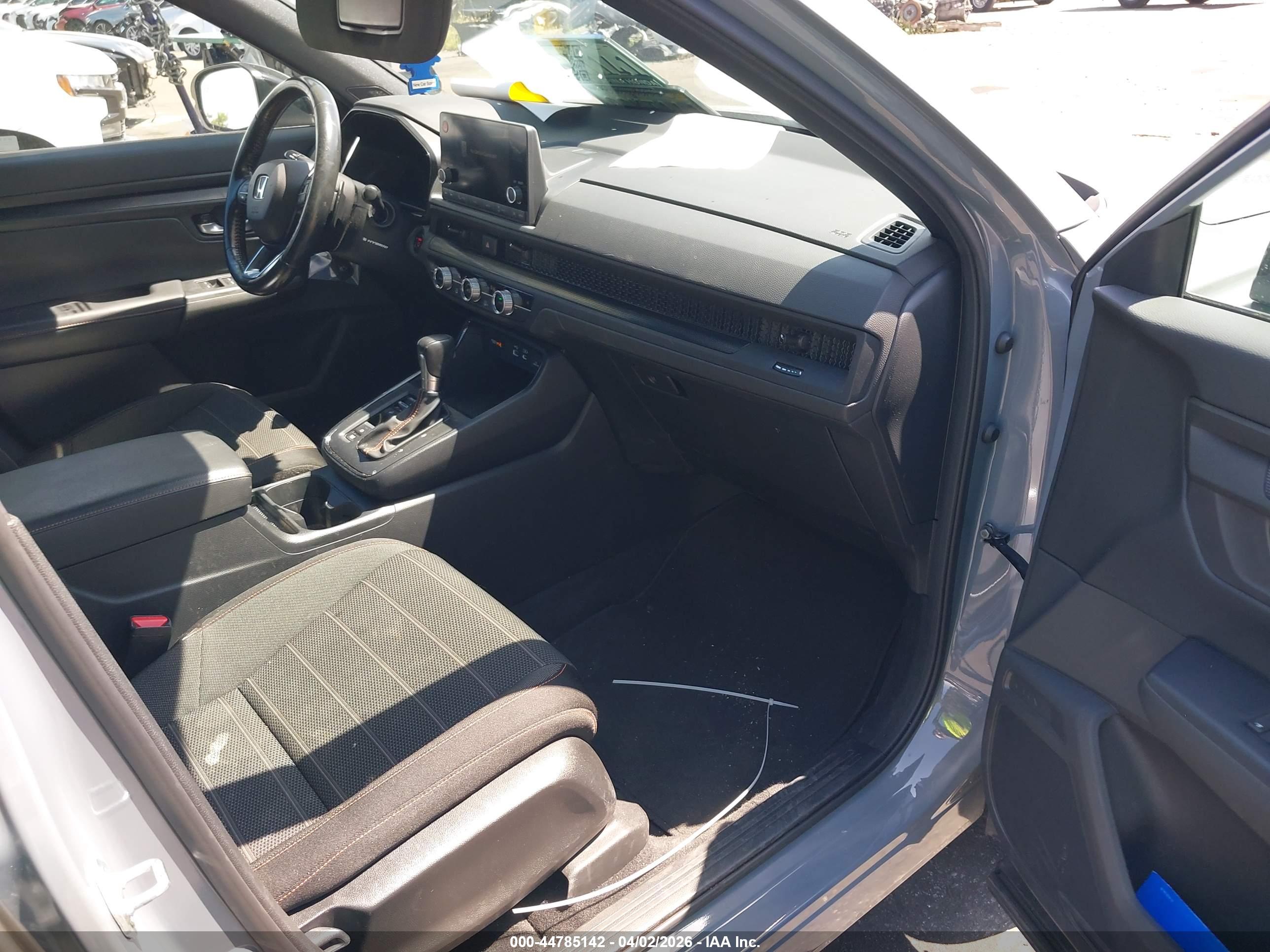 HONDA CR-V image 5