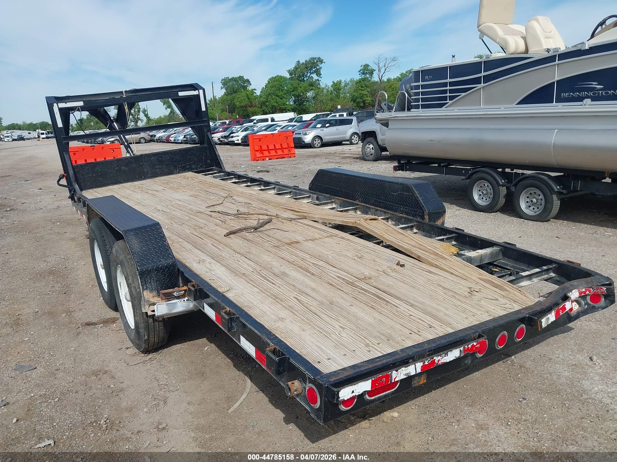 PJ TRAILERS image 8