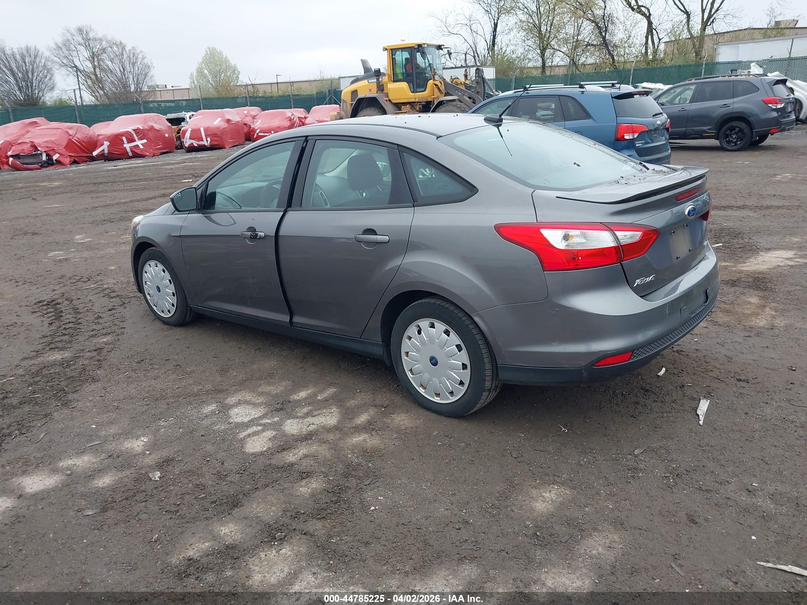 FORD FOCUS image 3