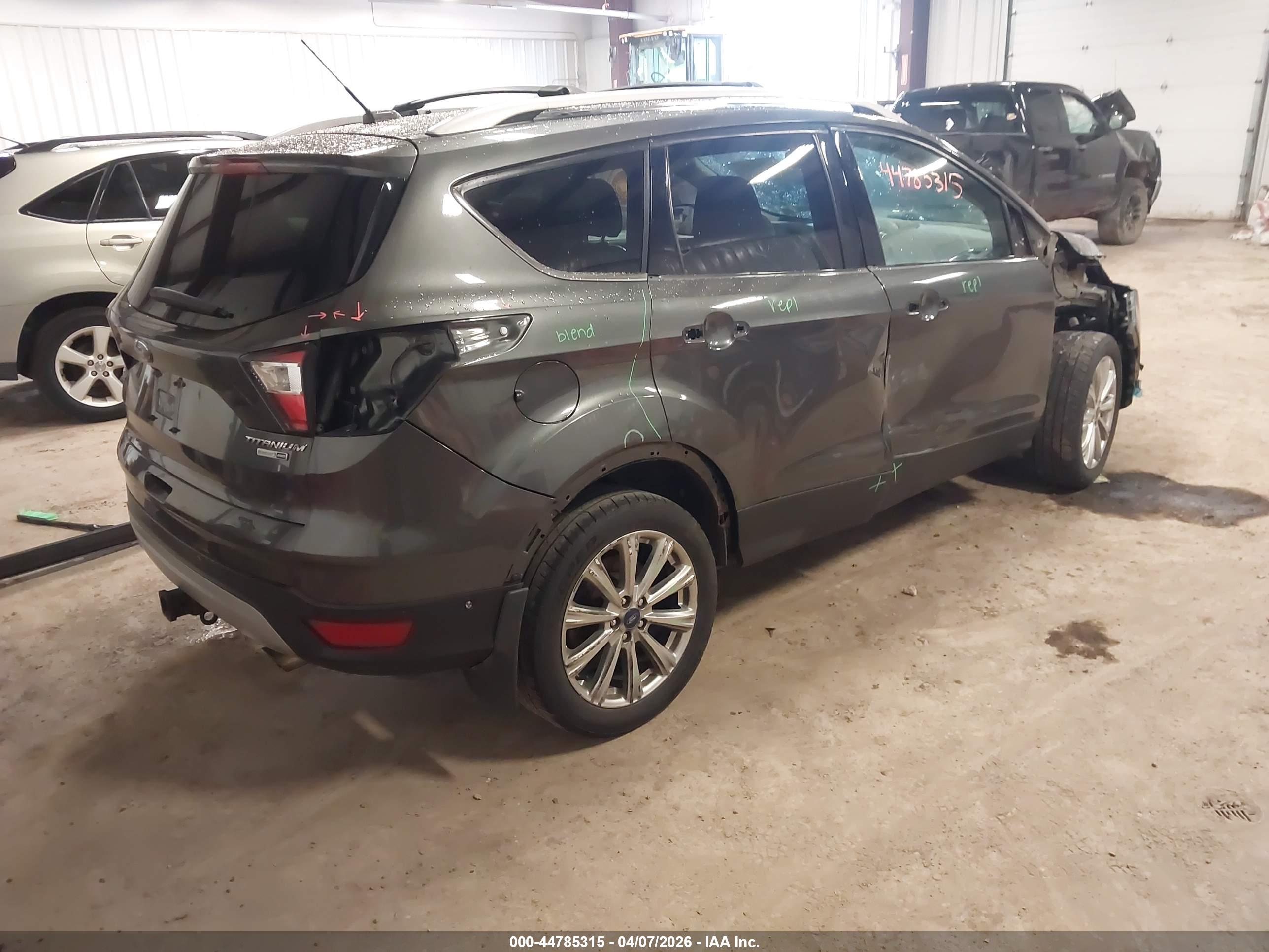 FORD ESCAPE image 4