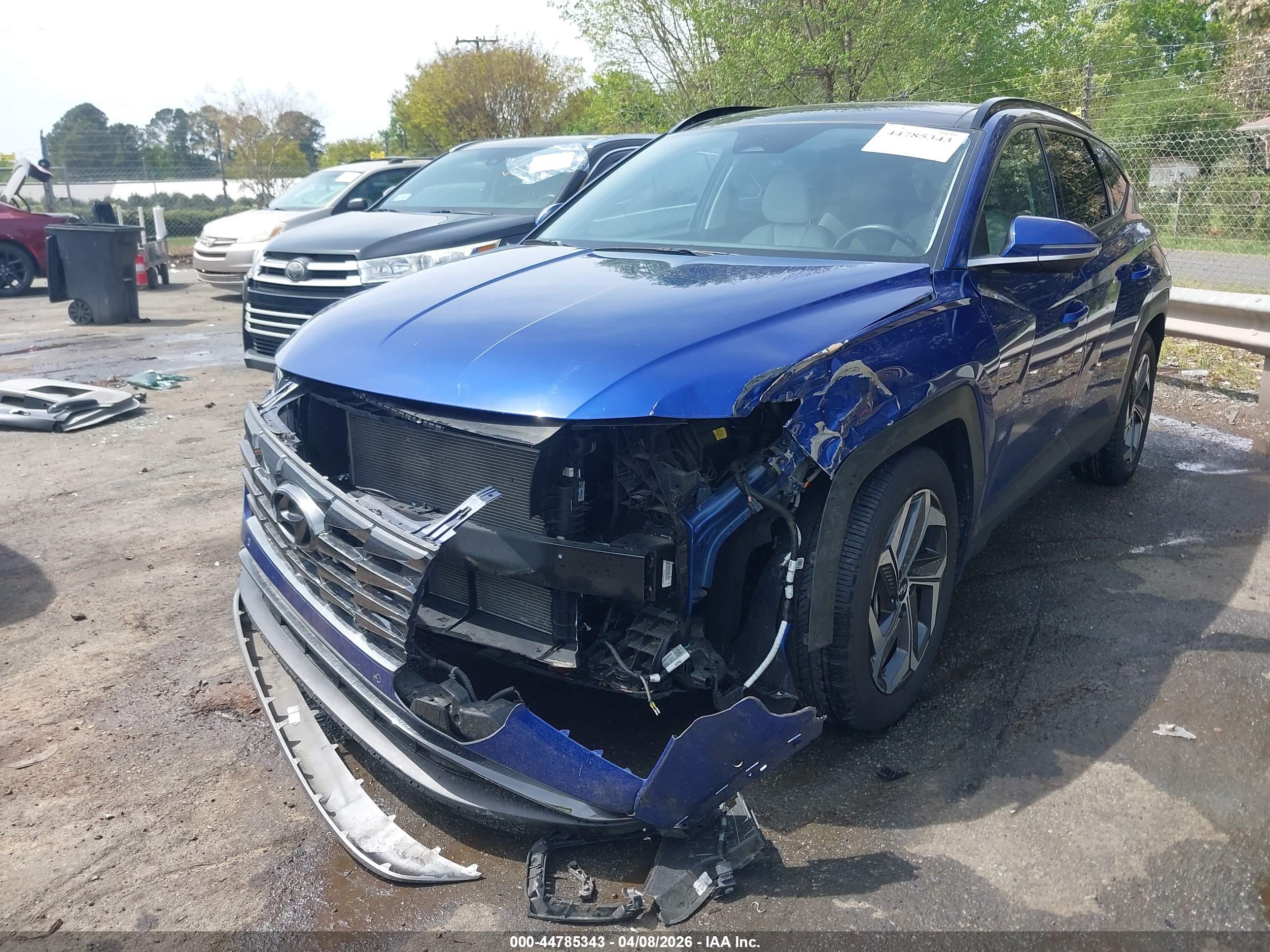 HYUNDAI TUCSON image 2