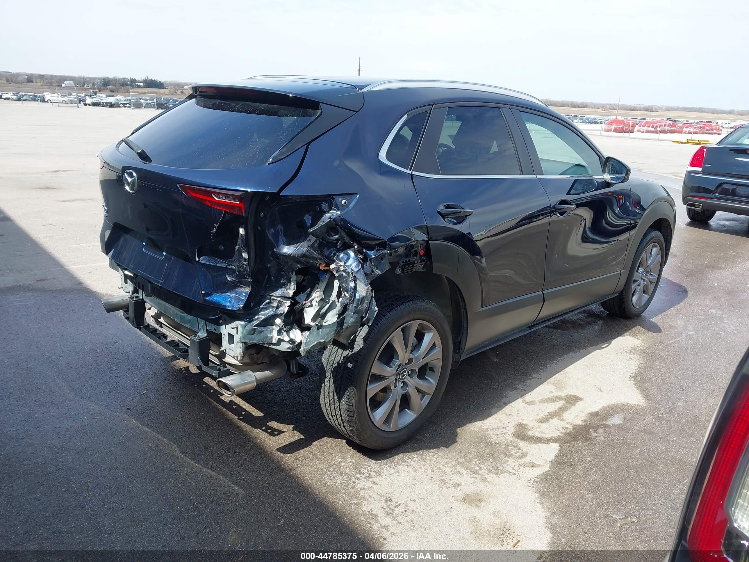 MAZDA CX-30 image 4