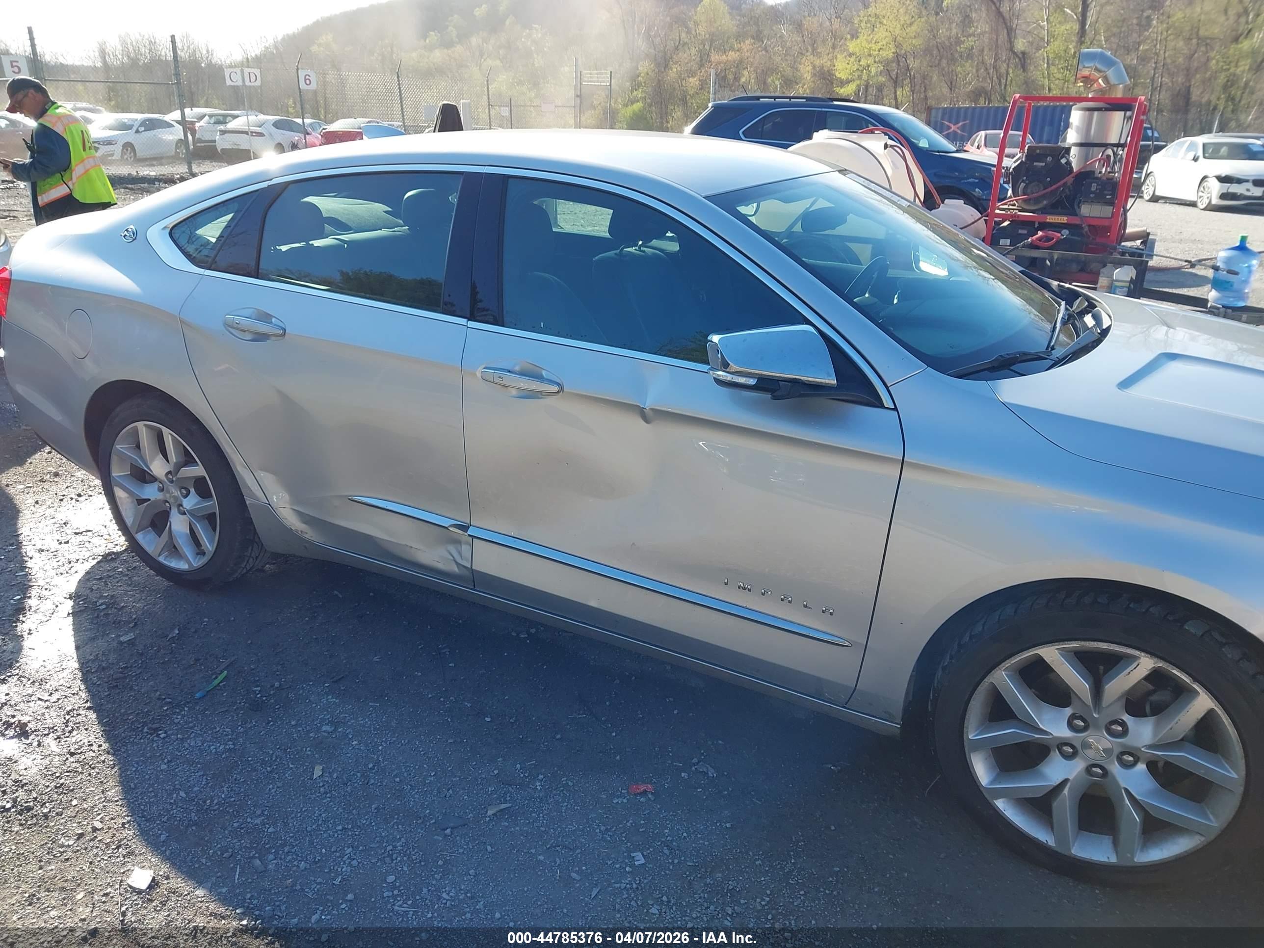 CHEVROLET IMPALA image 6