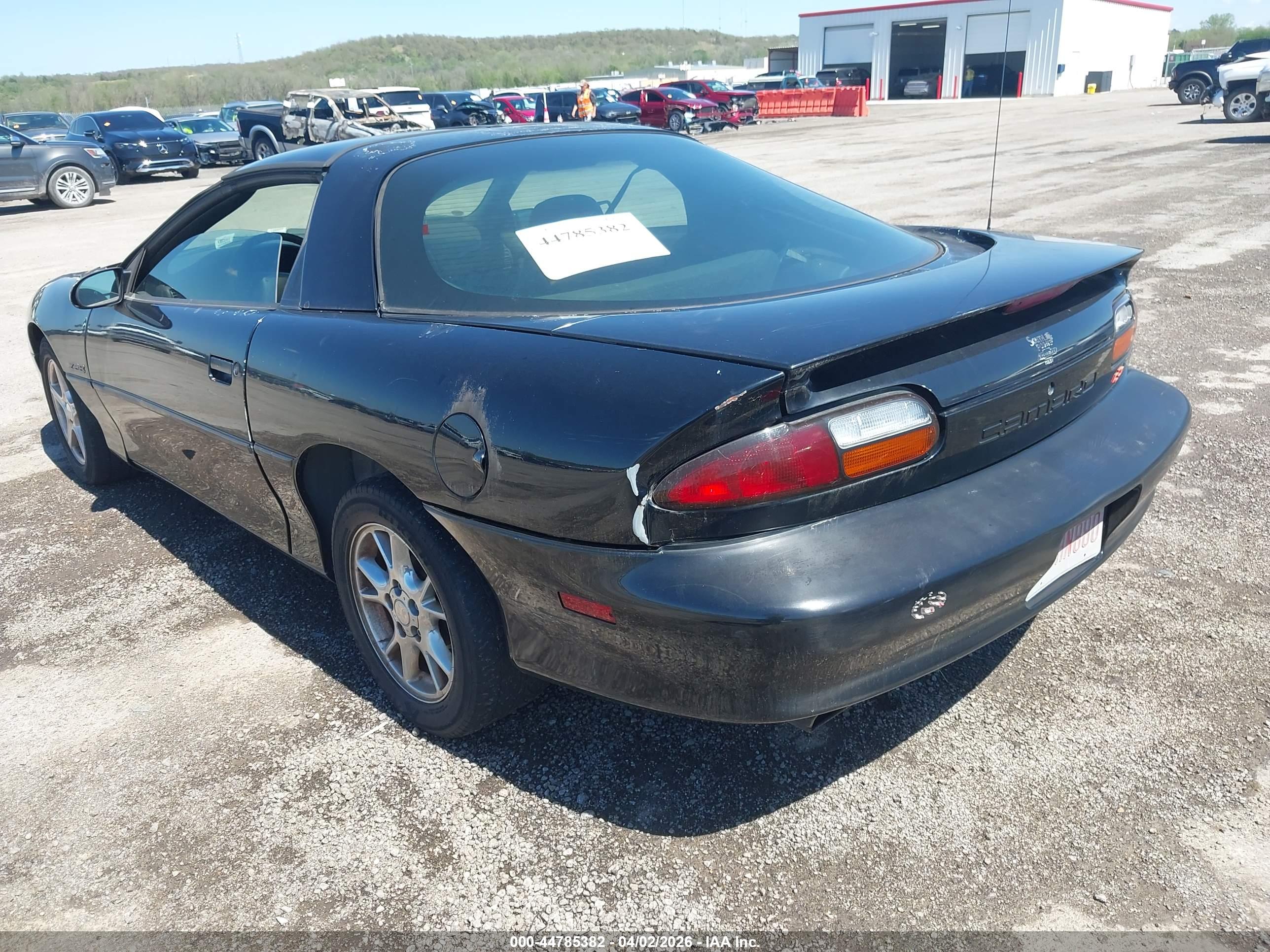 CHEVROLET CAMARO image 3