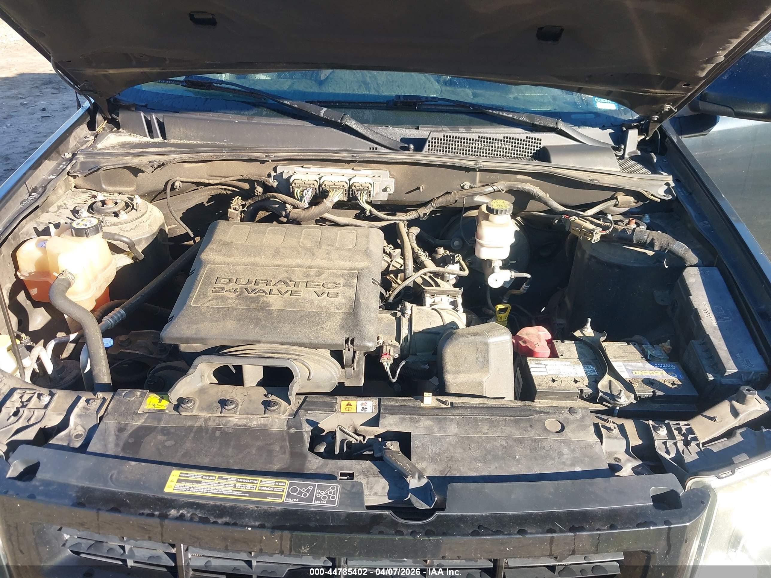 FORD ESCAPE image 10