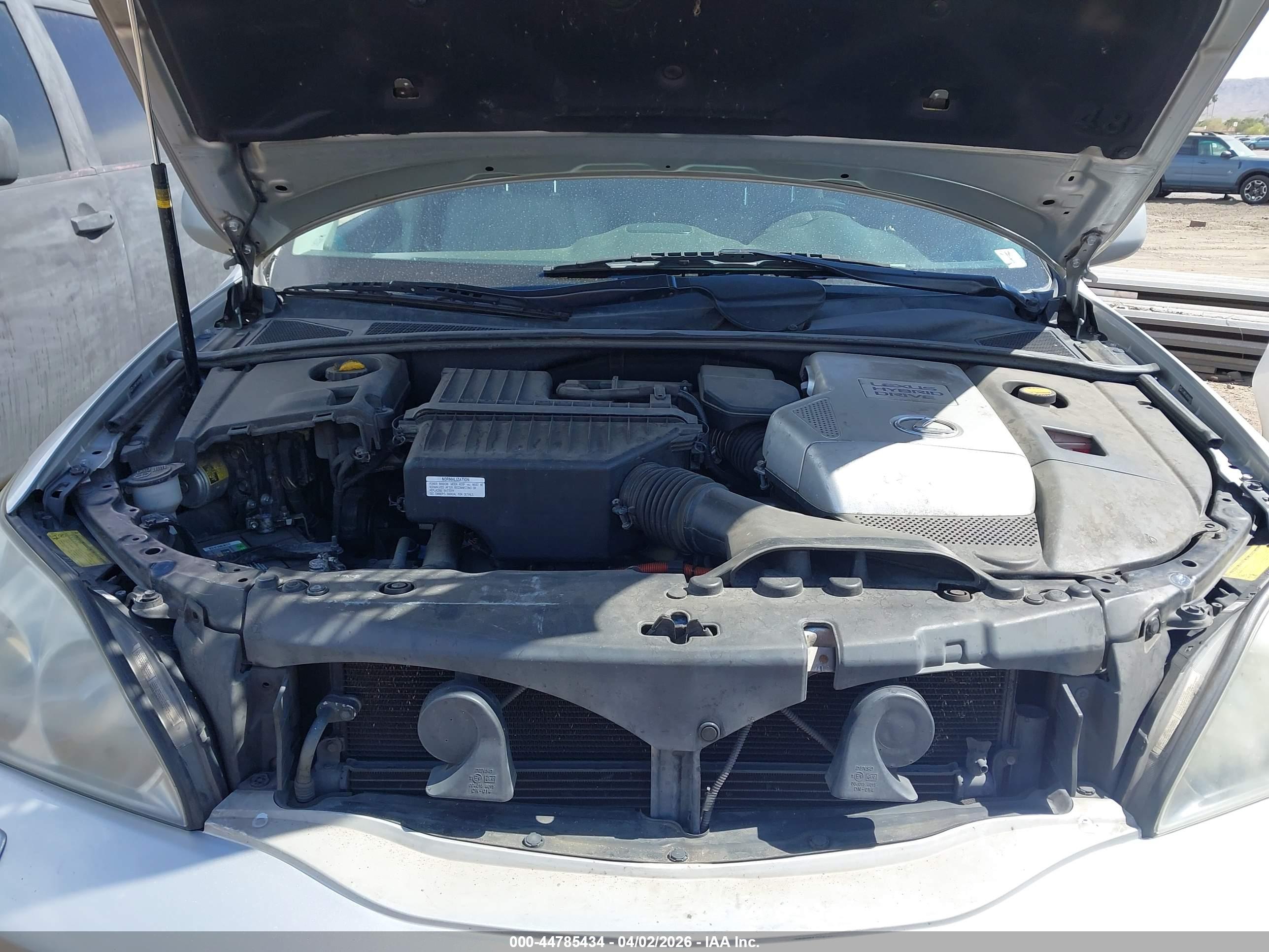 LEXUS RX image 10