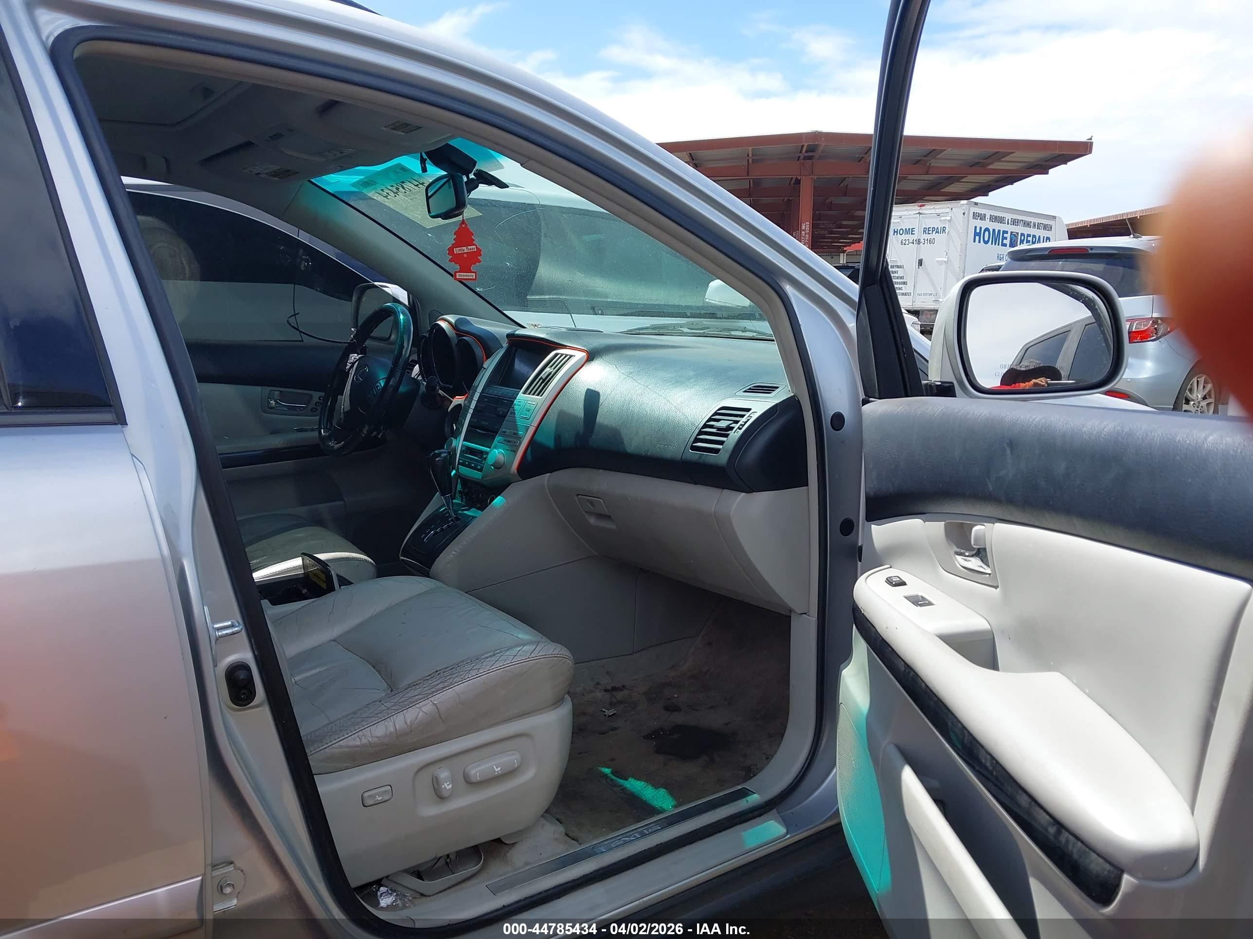 LEXUS RX image 5