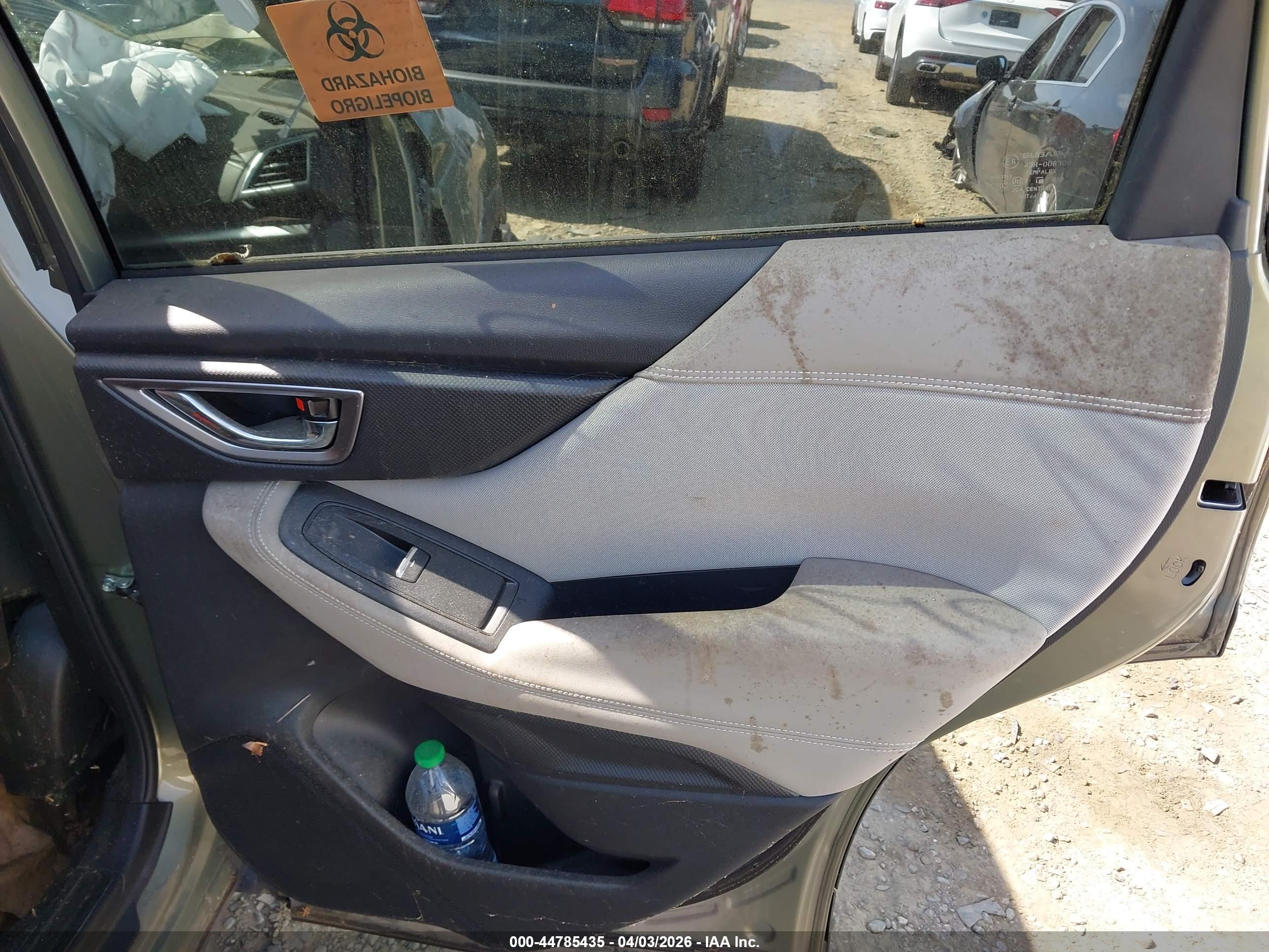 SUBARU FORESTER image 6