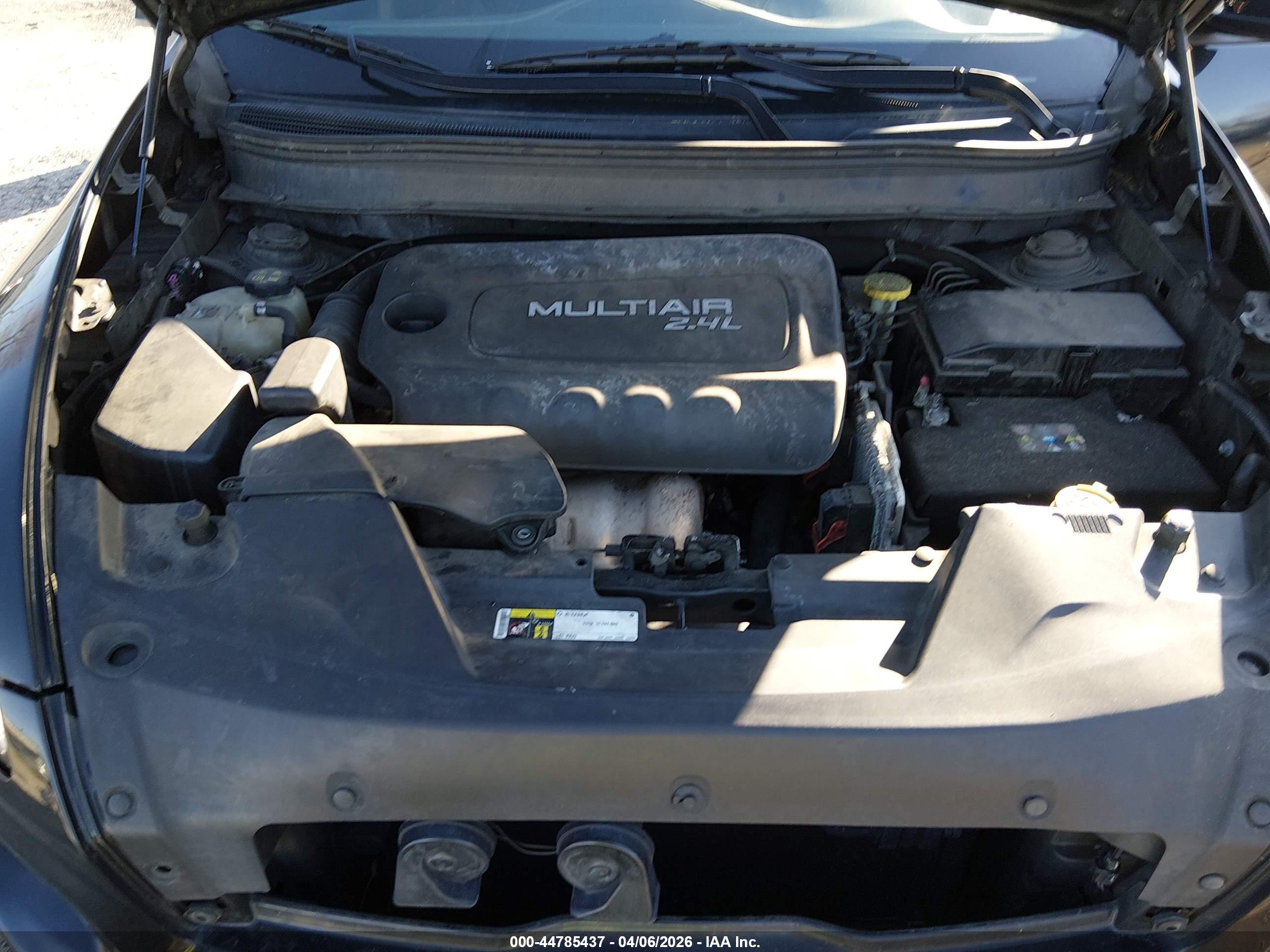 JEEP CHEROKEE image 10
