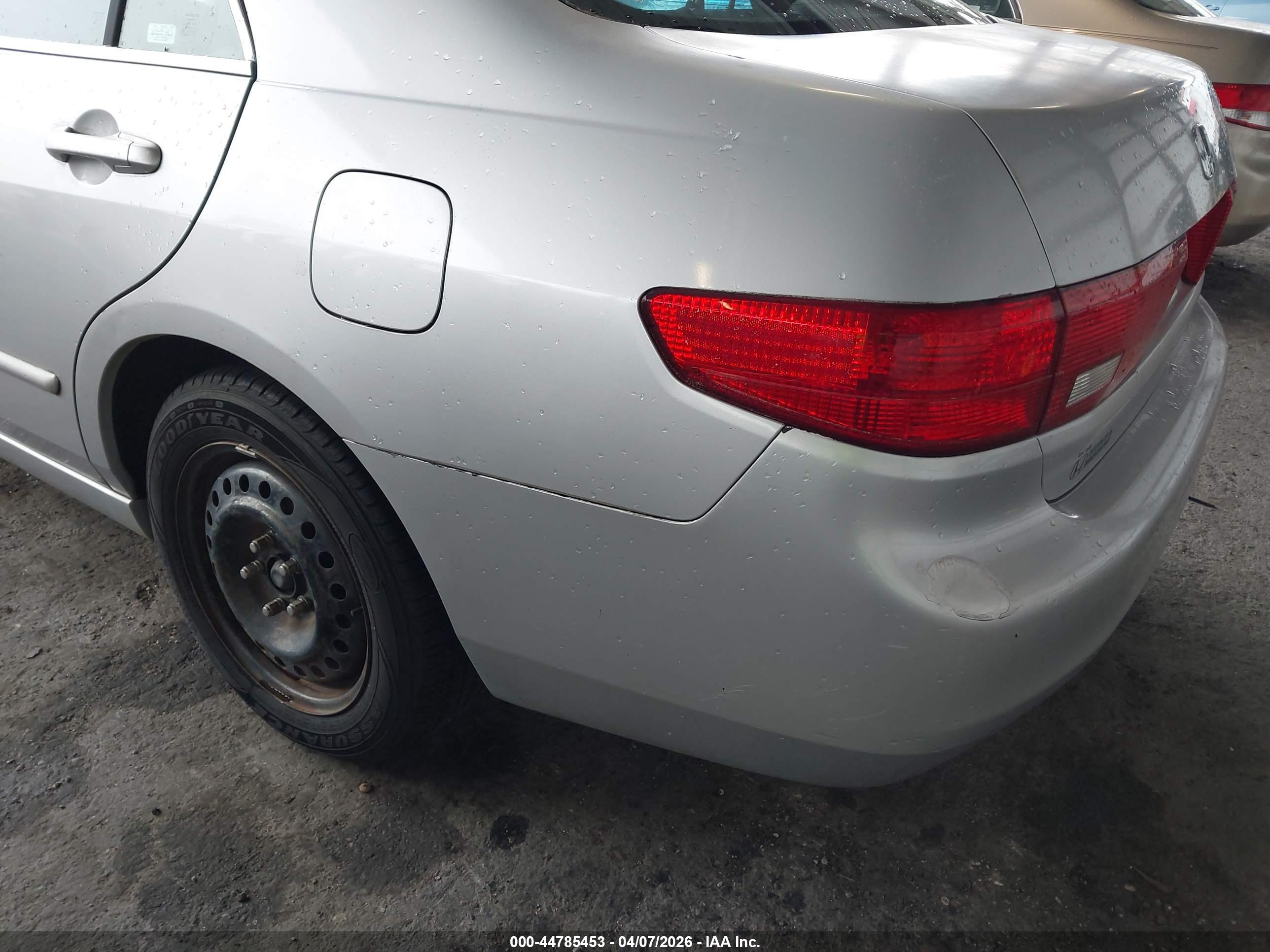 HONDA ACCORD image 6