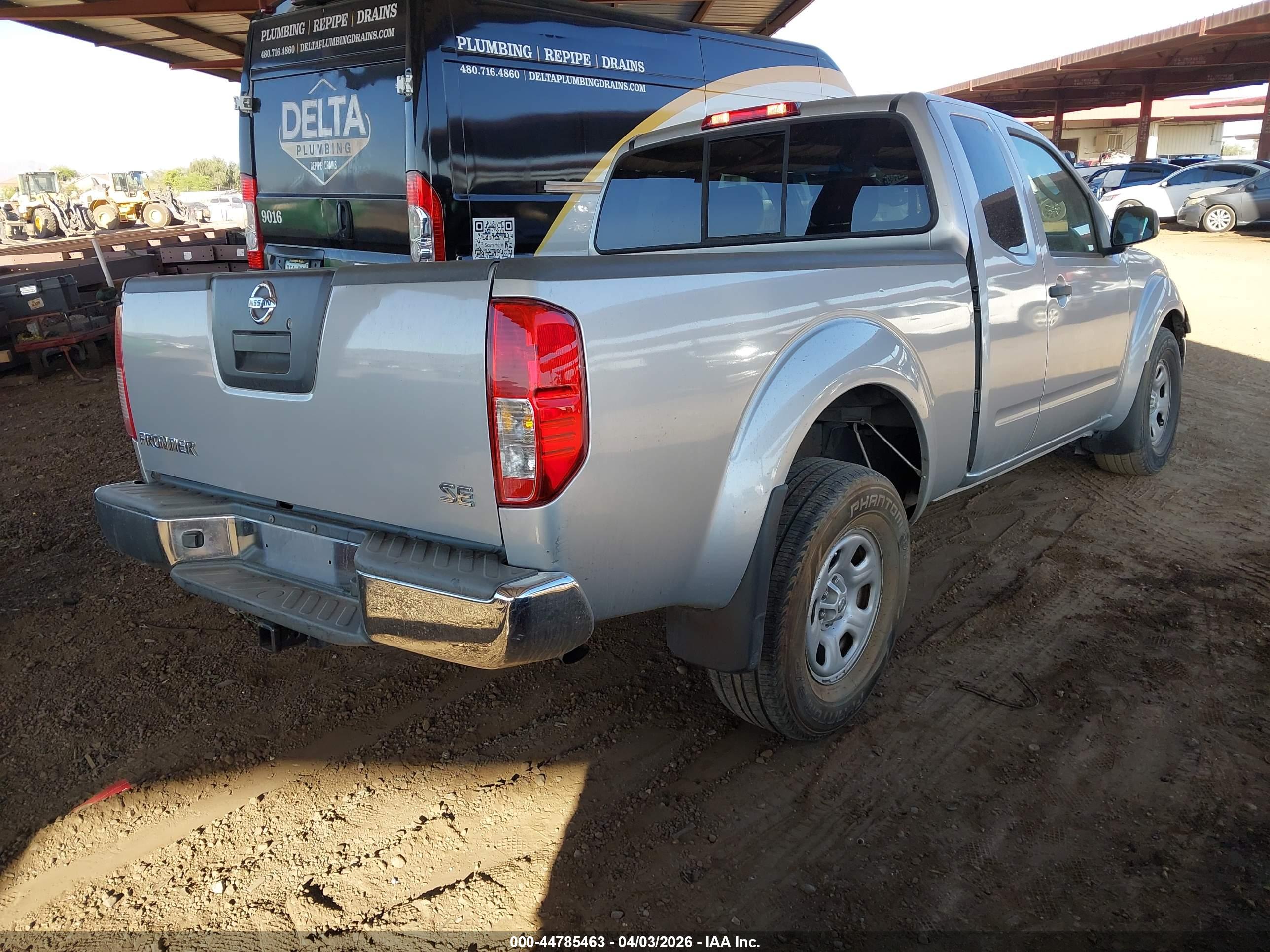 NISSAN FRONTIER image 4