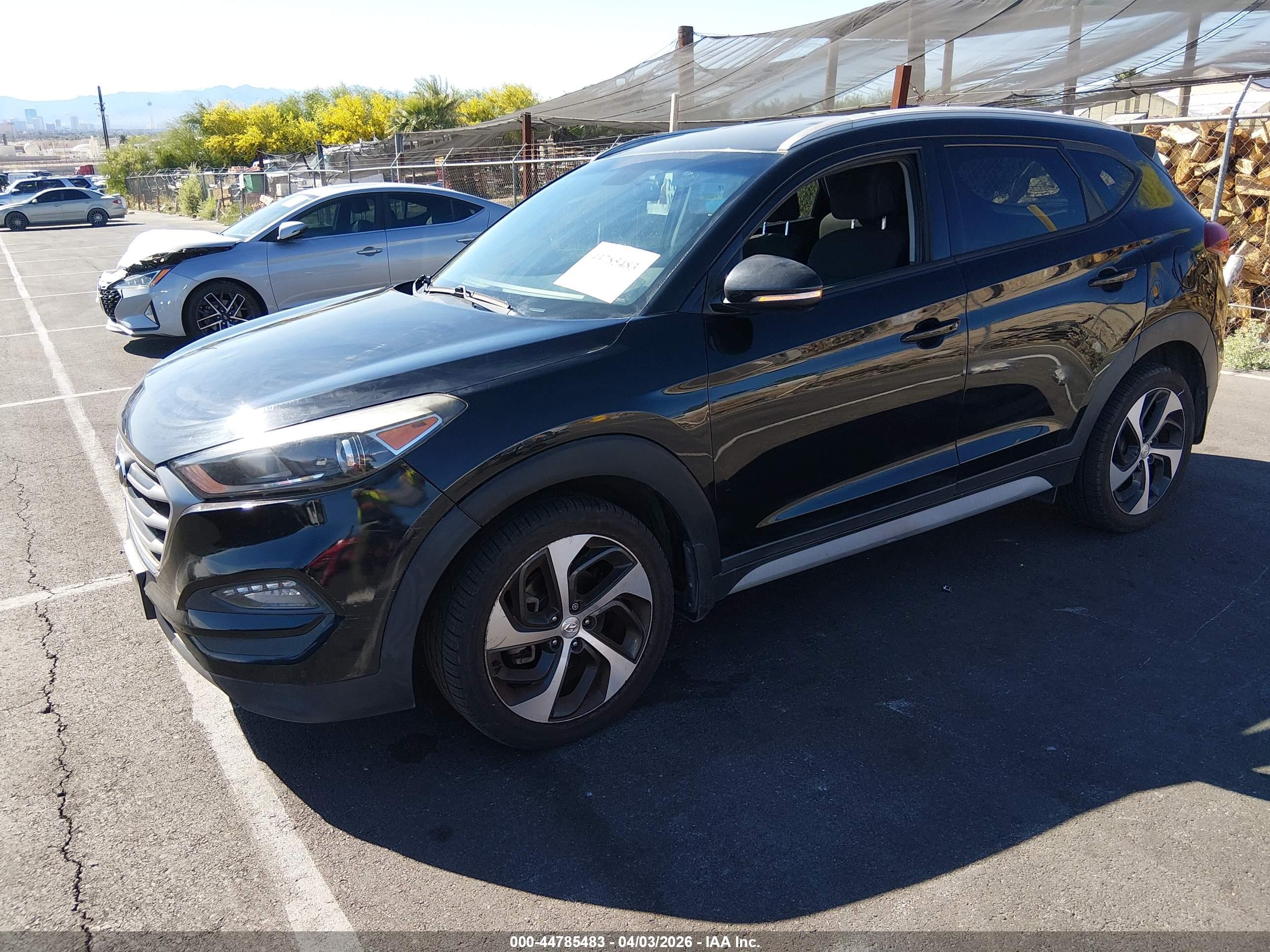 HYUNDAI TUCSON image 2