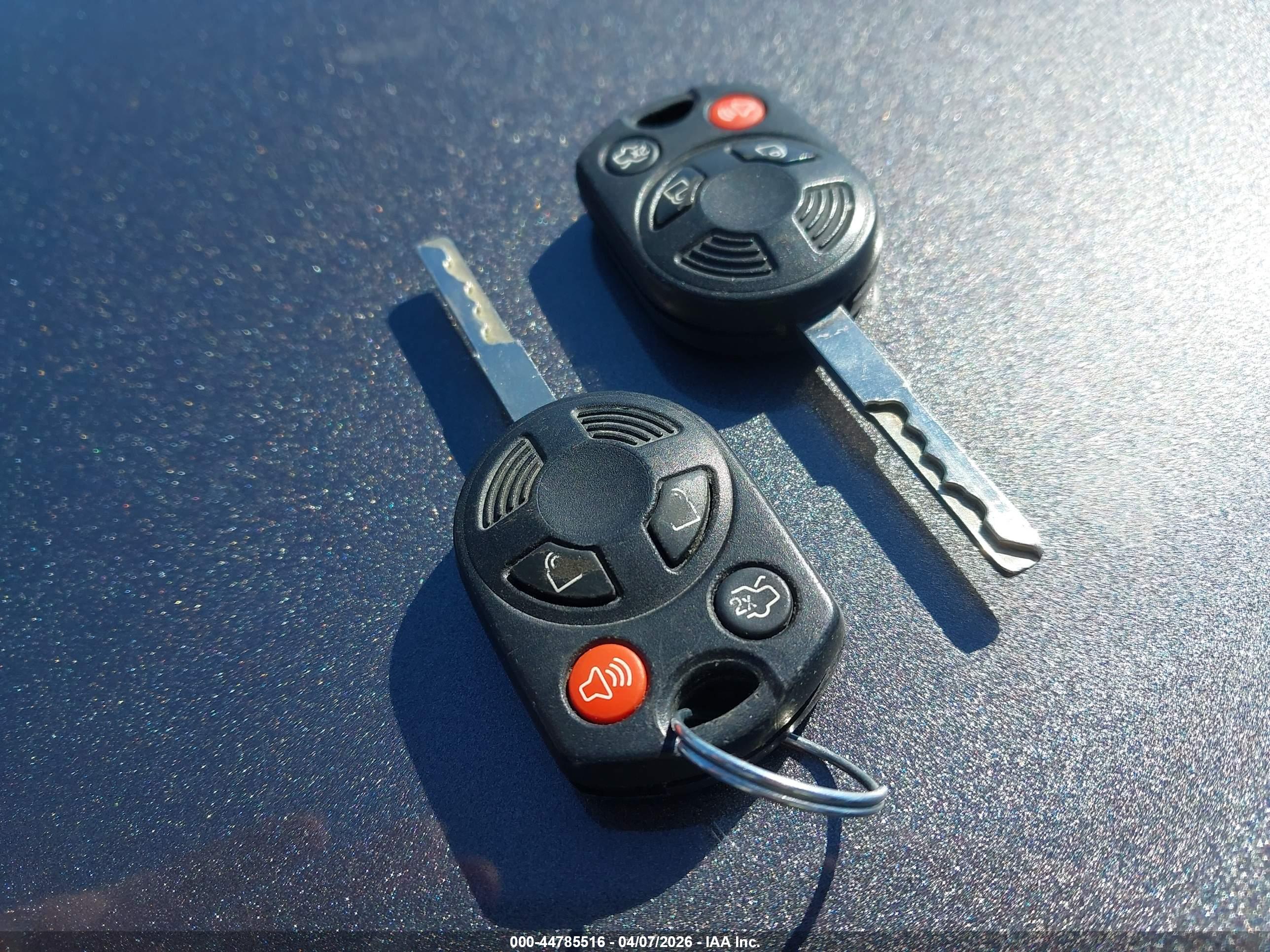 FORD C-MAX image 11