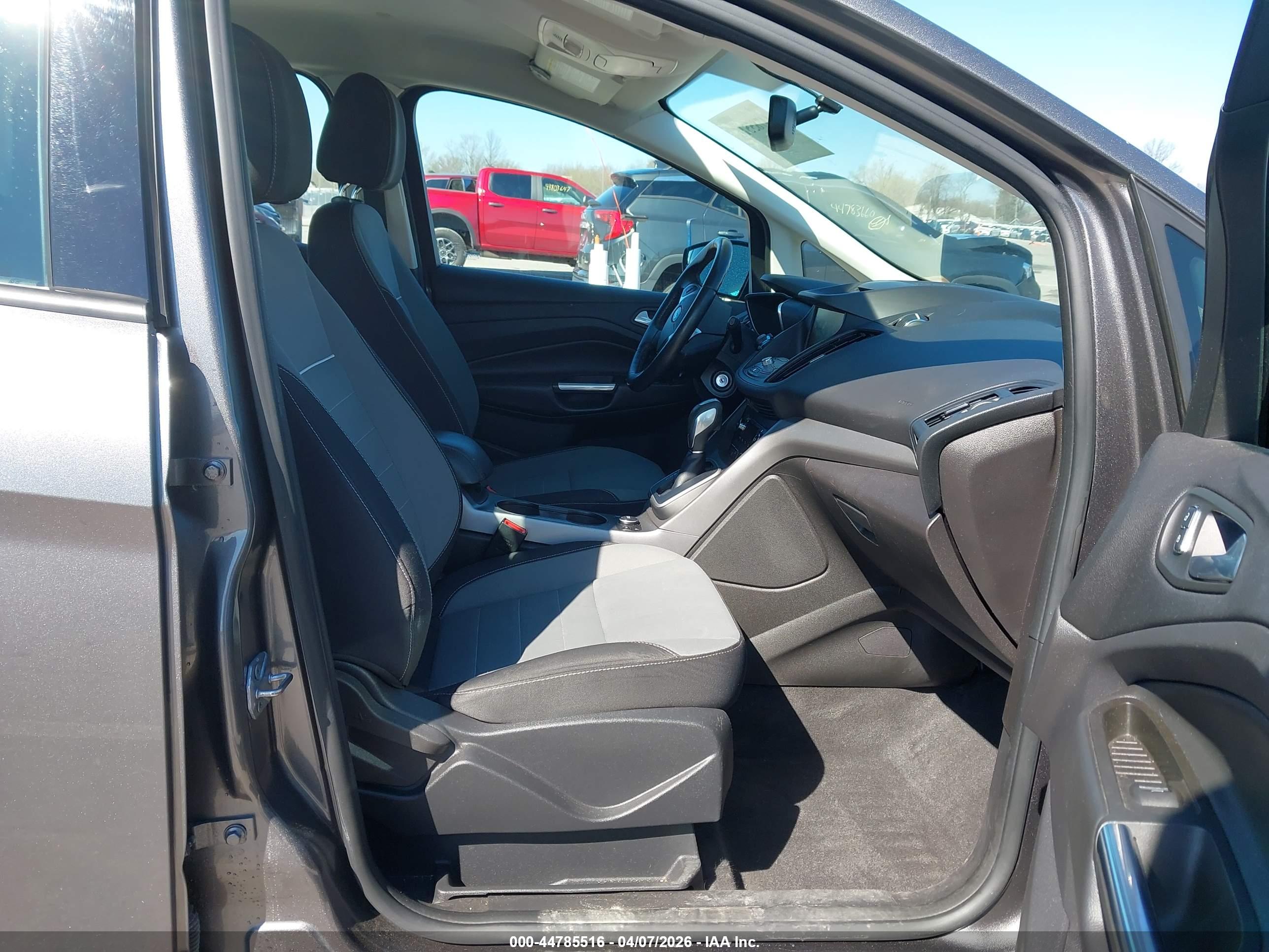 FORD C-MAX image 5