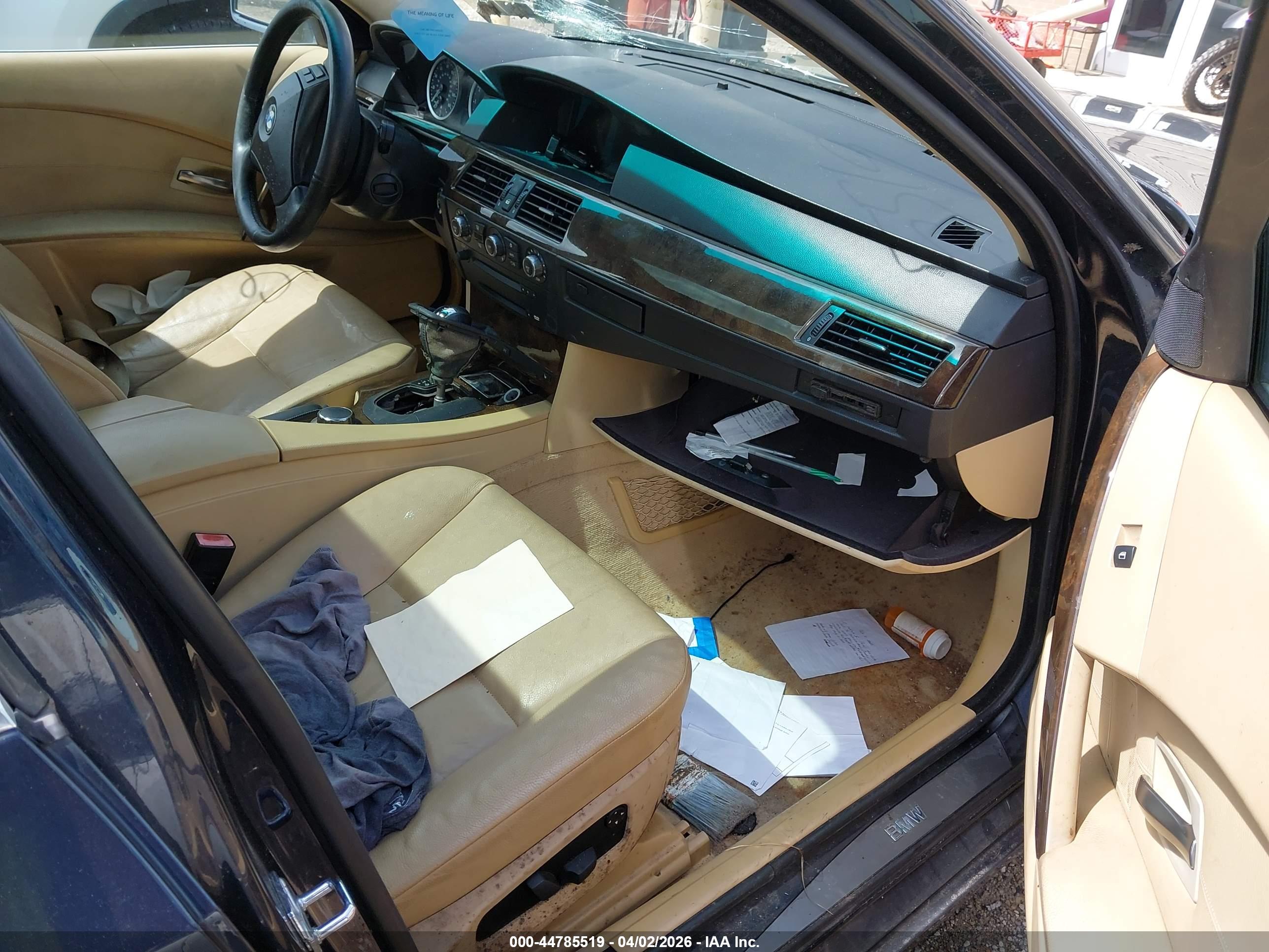 BMW 530XI image 5