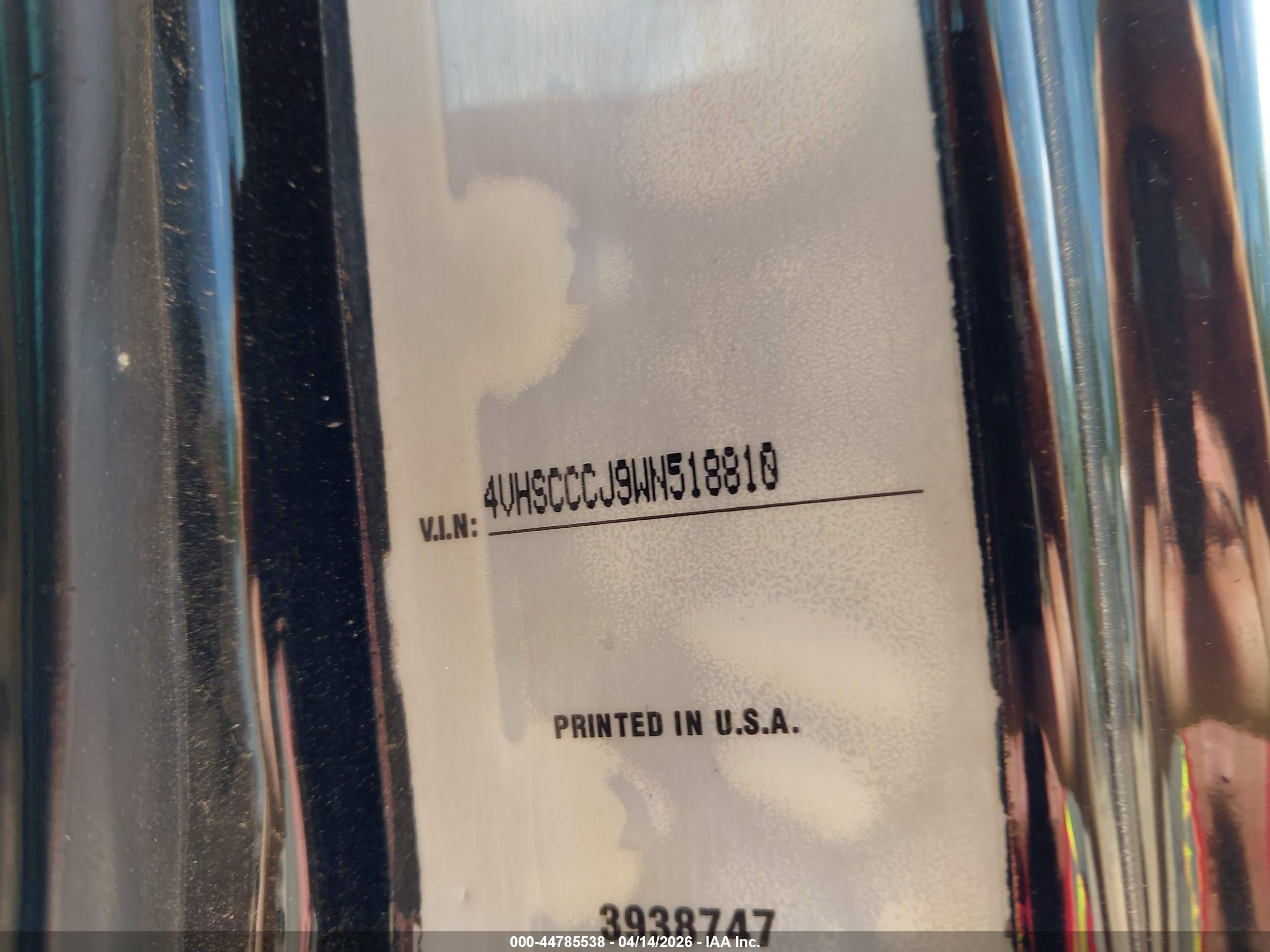 VOLVO ACL image 9