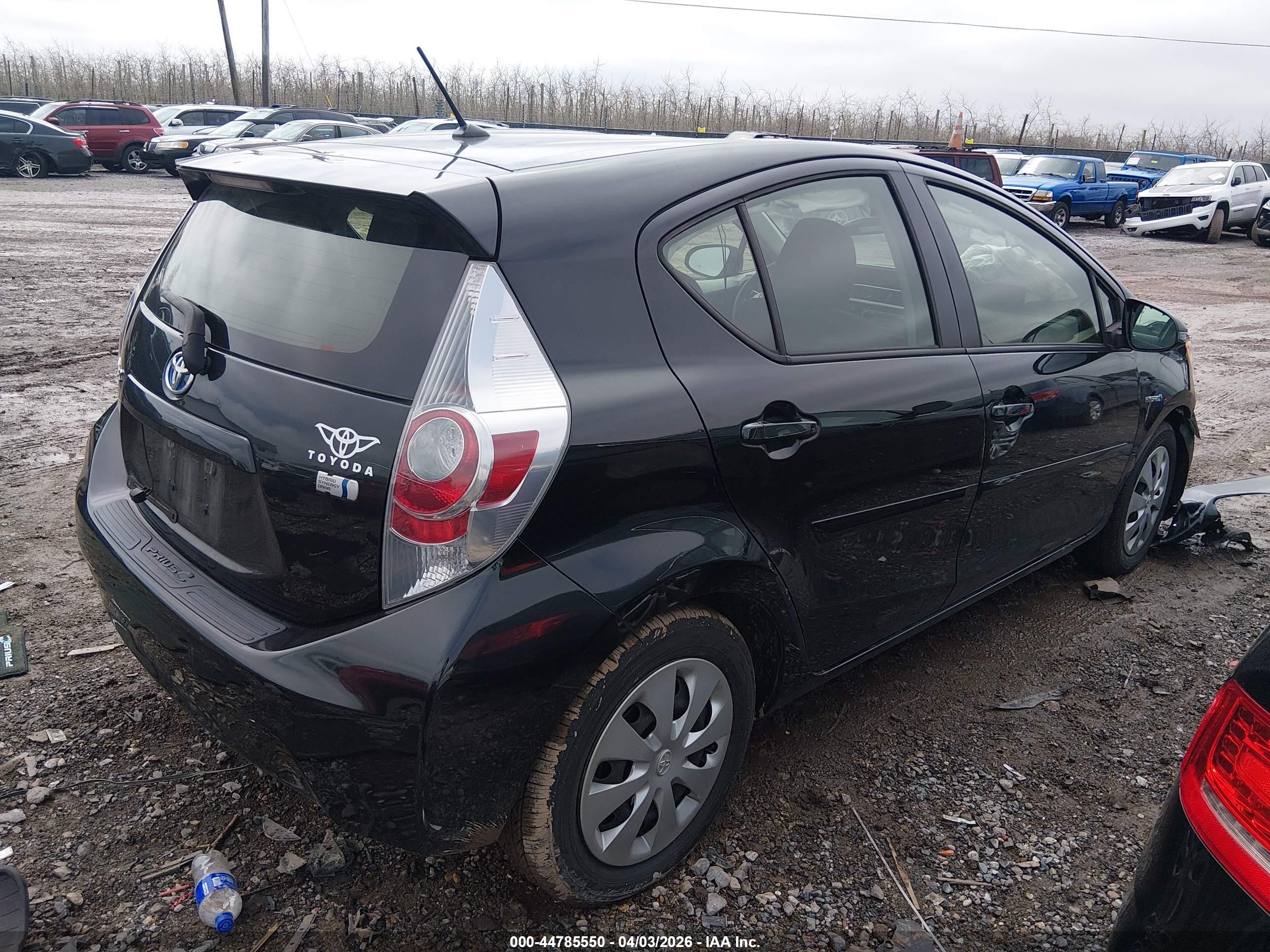 TOYOTA PRIUS image 4