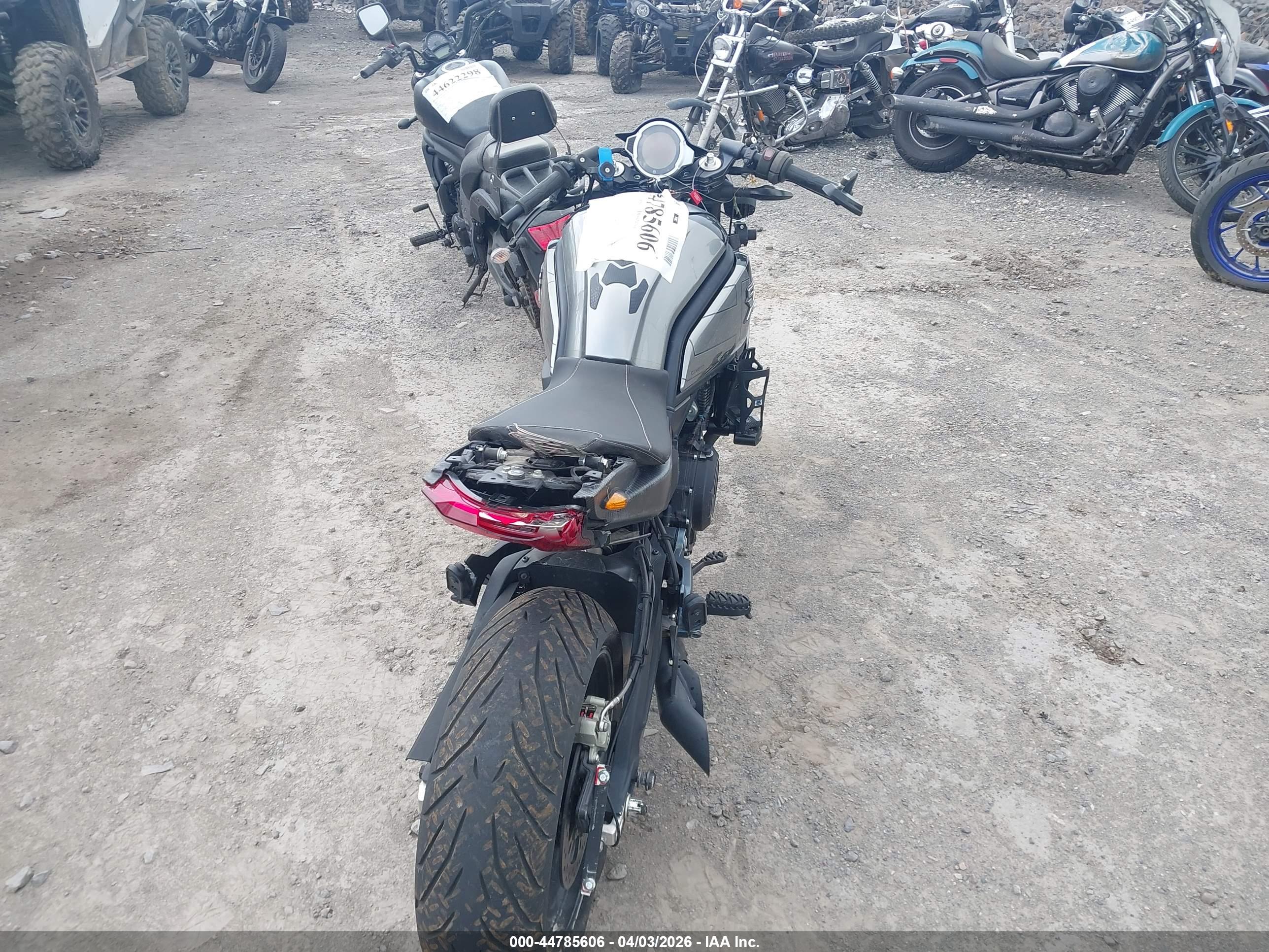 CF MOTO image 6