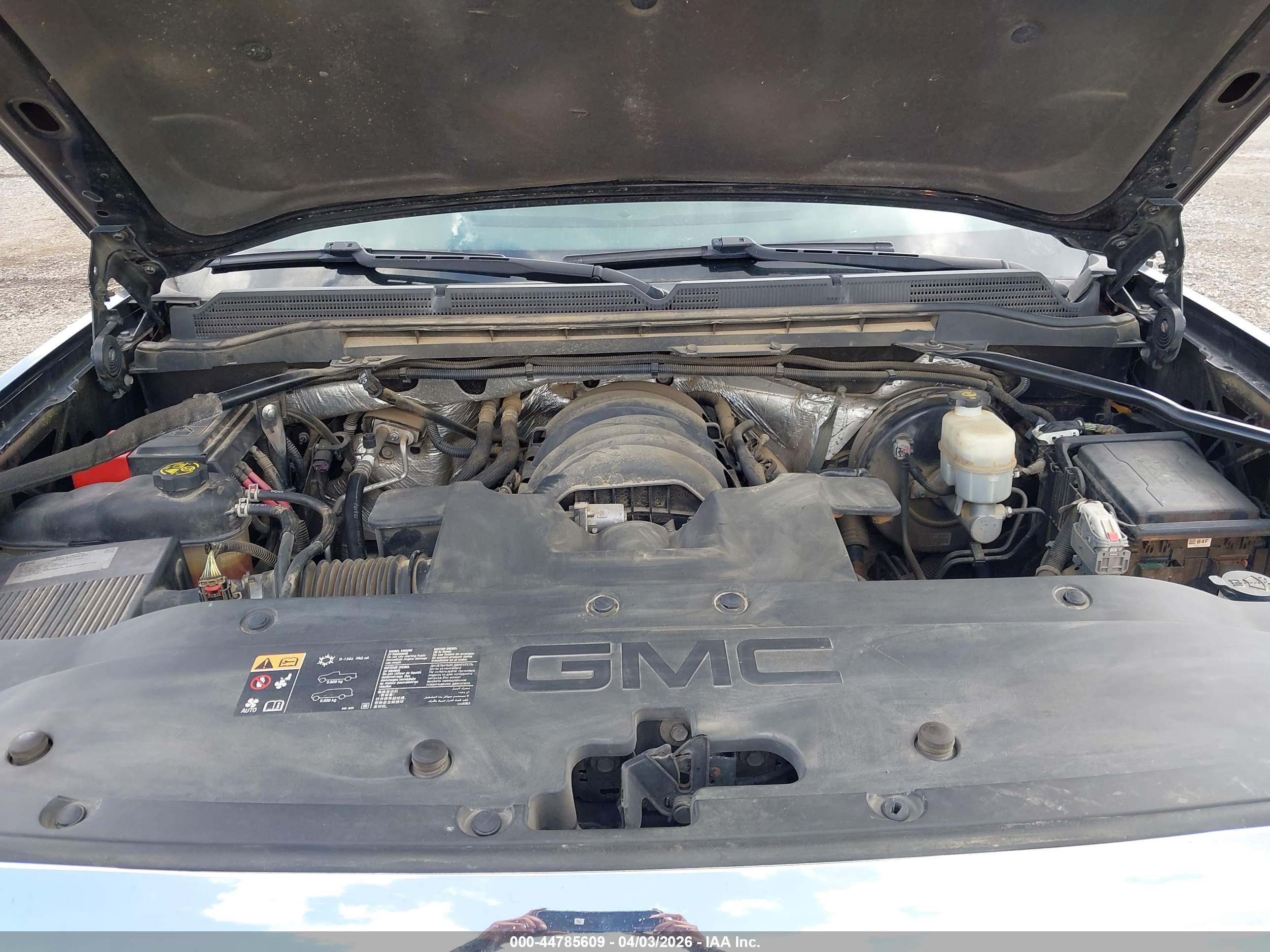 GMC SIERRA image 10