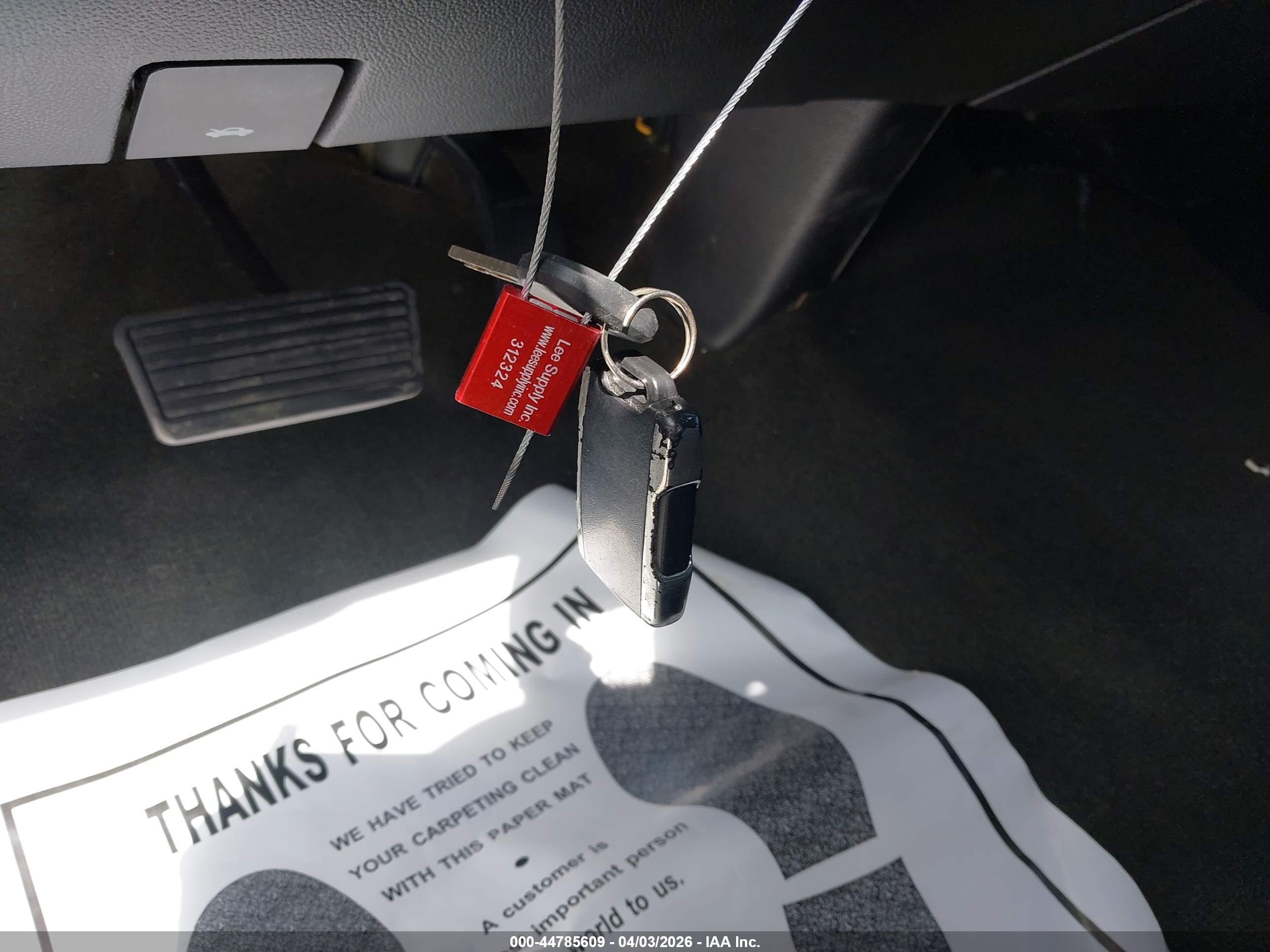 GMC SIERRA image 11