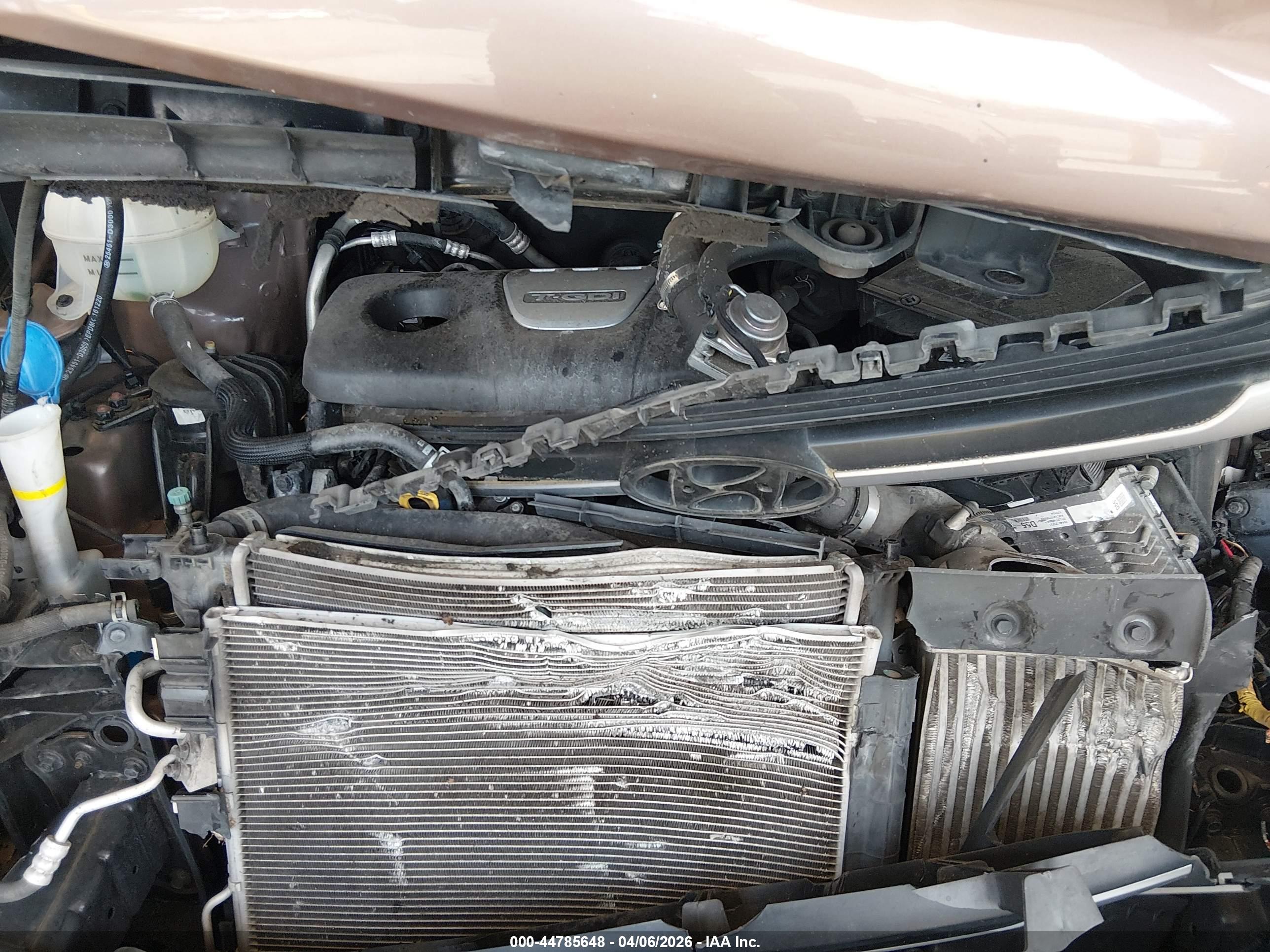 HYUNDAI TUCSON image 10