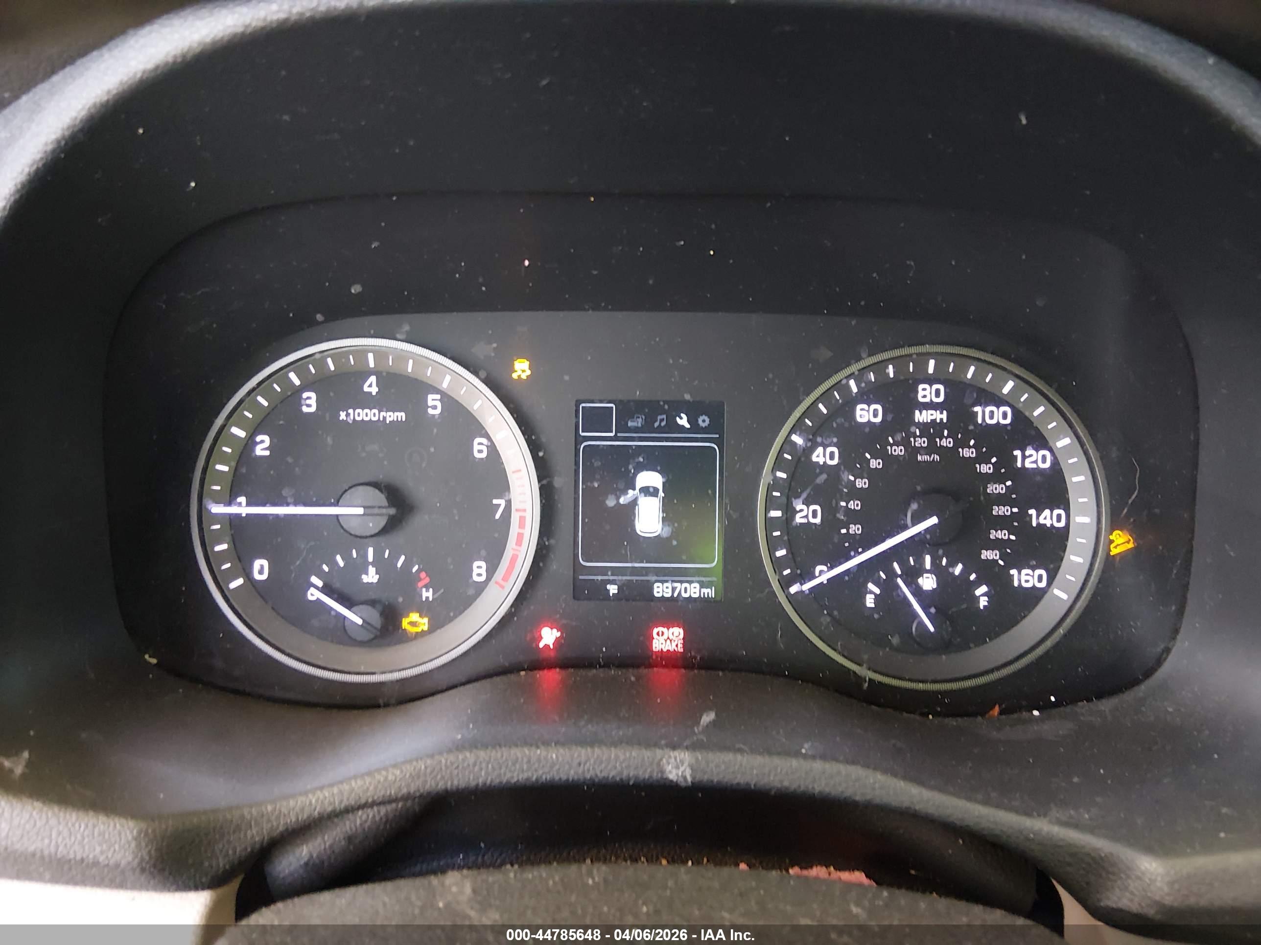 HYUNDAI TUCSON image 7