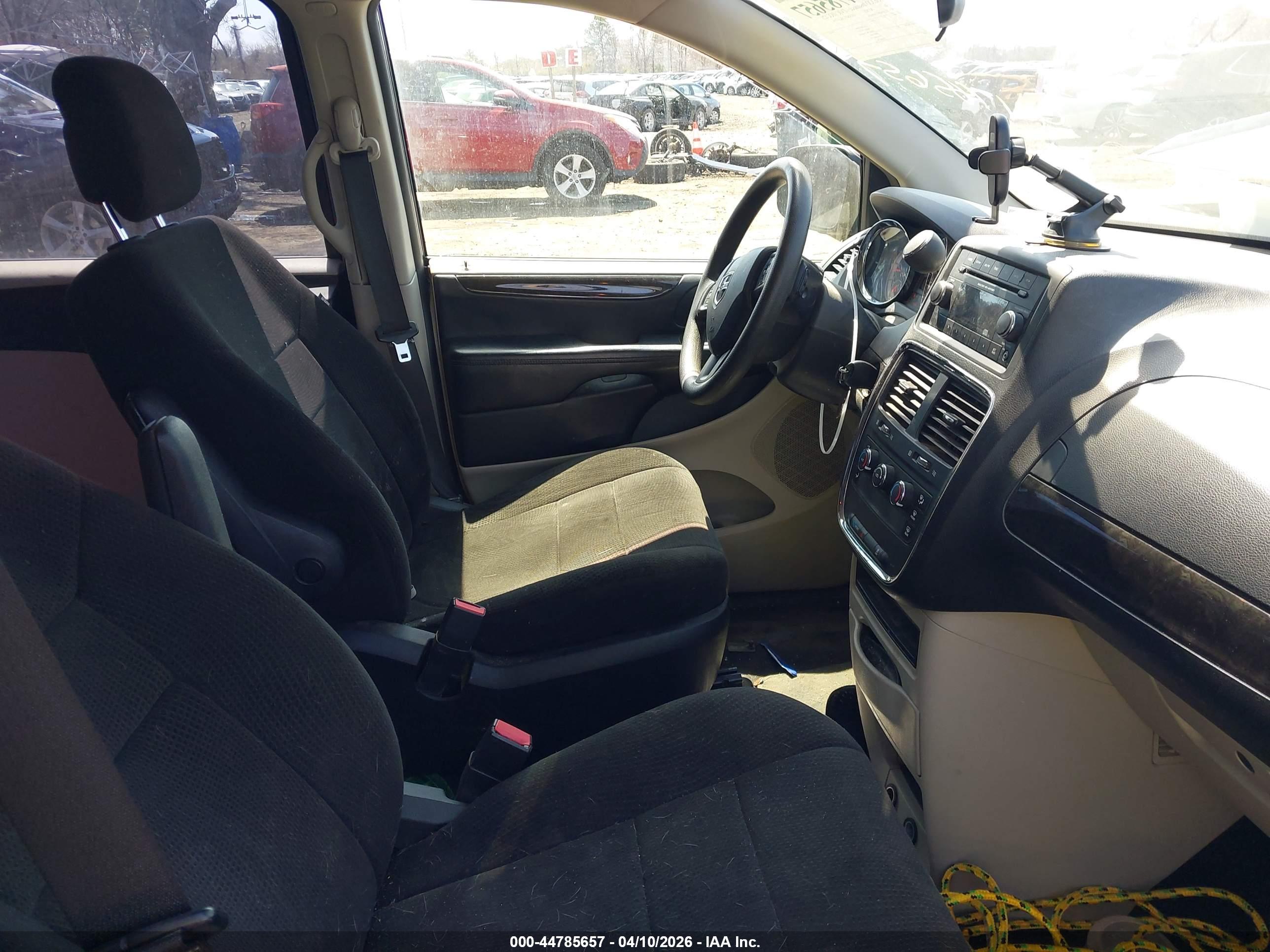 DODGE GRAND image 5