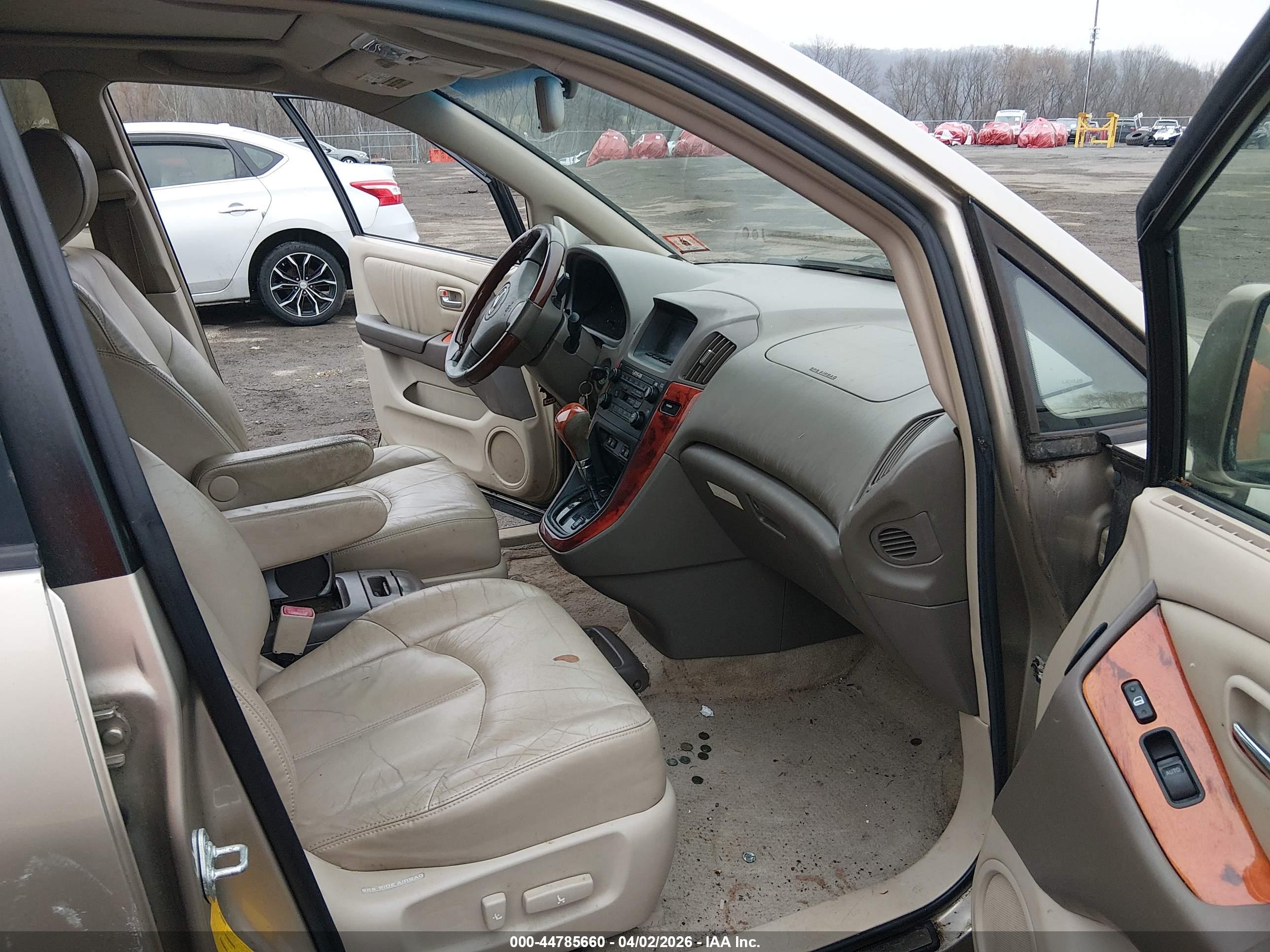 LEXUS RX image 5