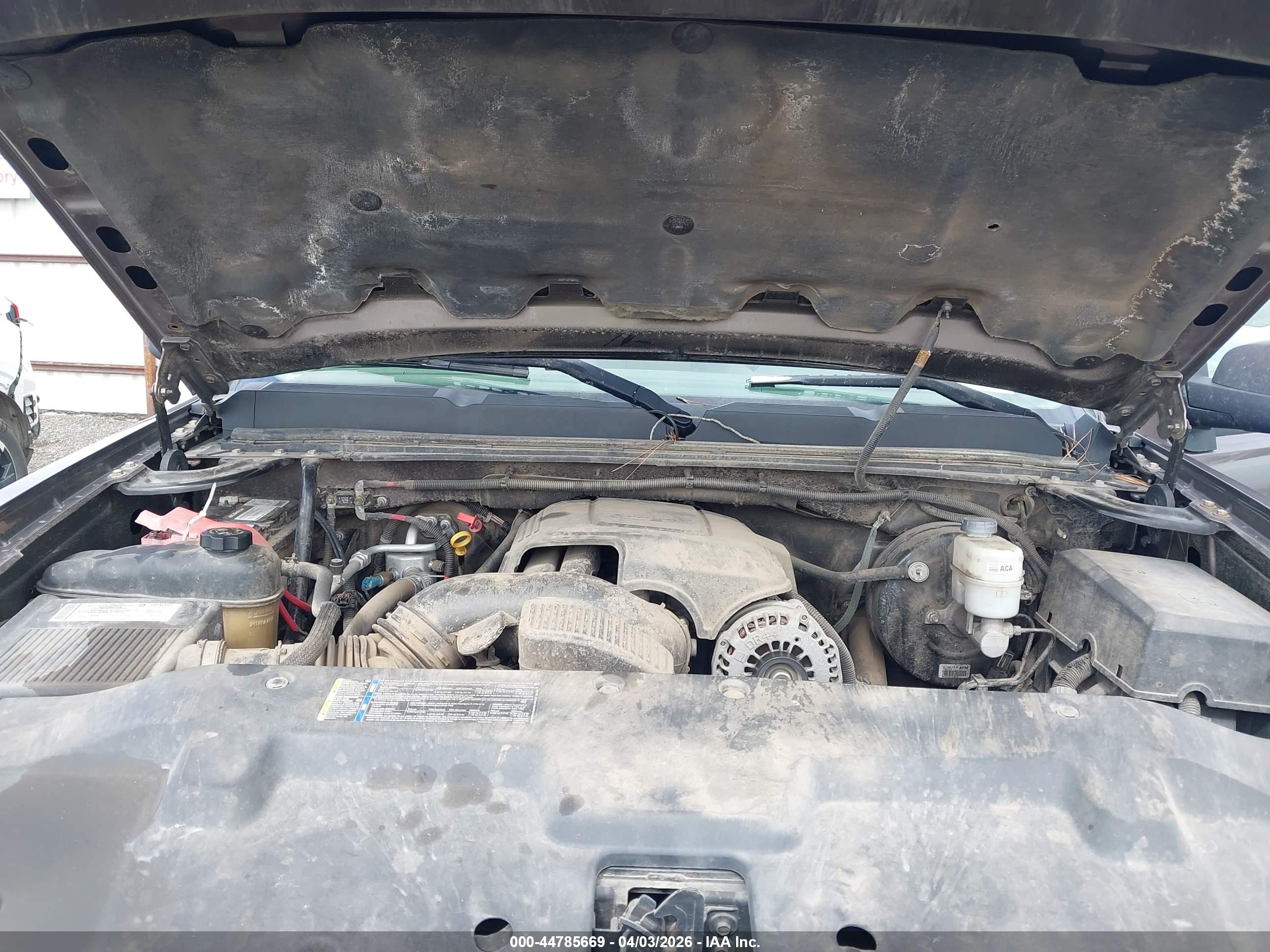 CHEVROLET SILVERADO image 10