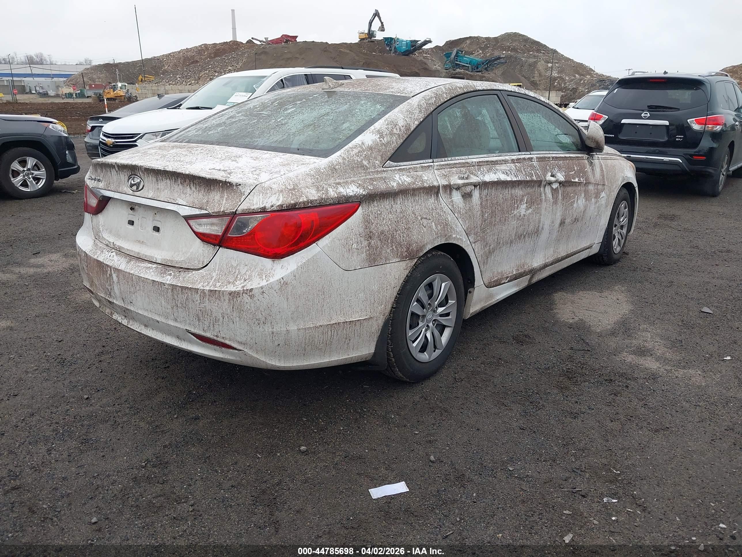 HYUNDAI SONATA image 4