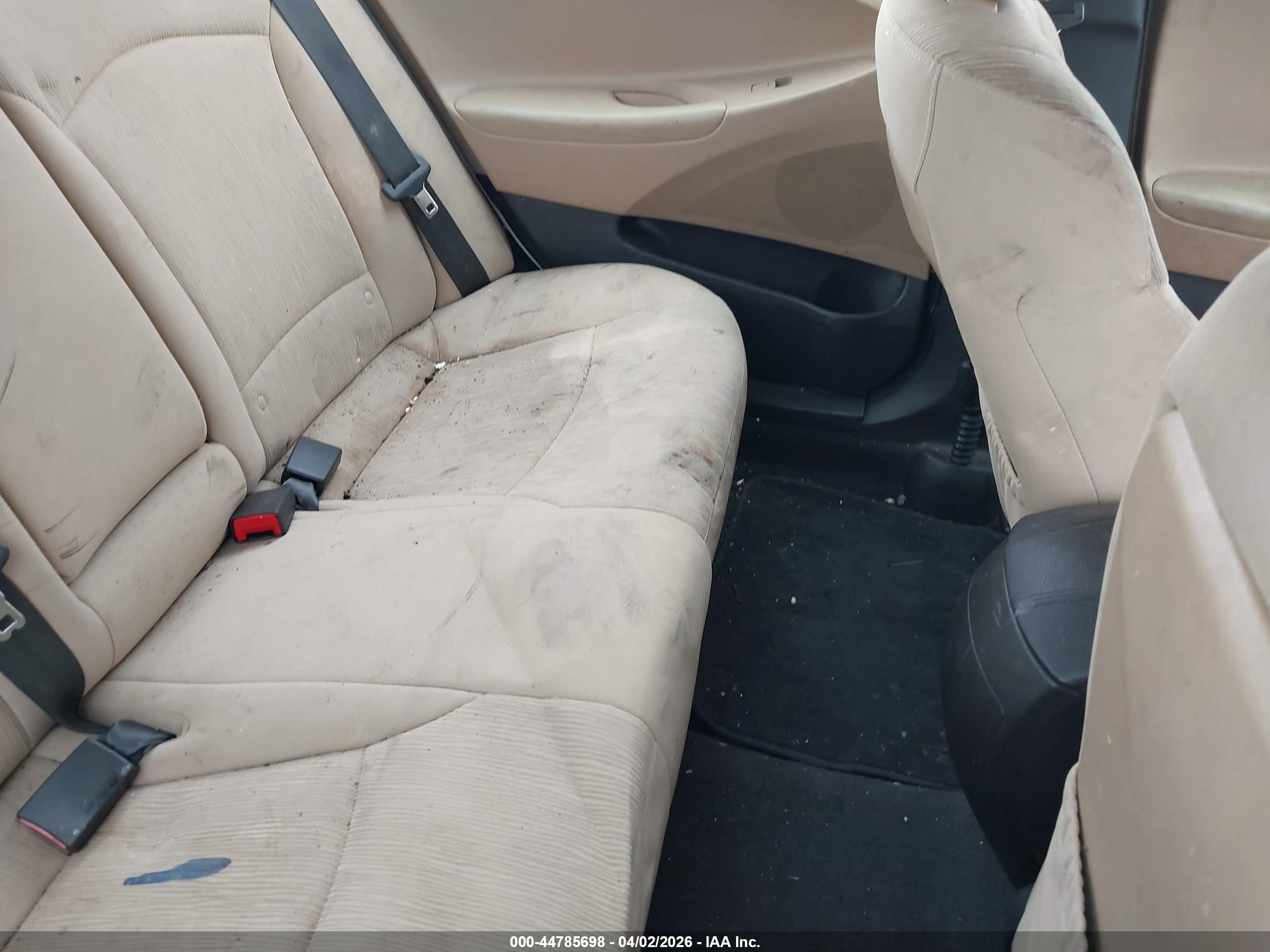 HYUNDAI SONATA image 8