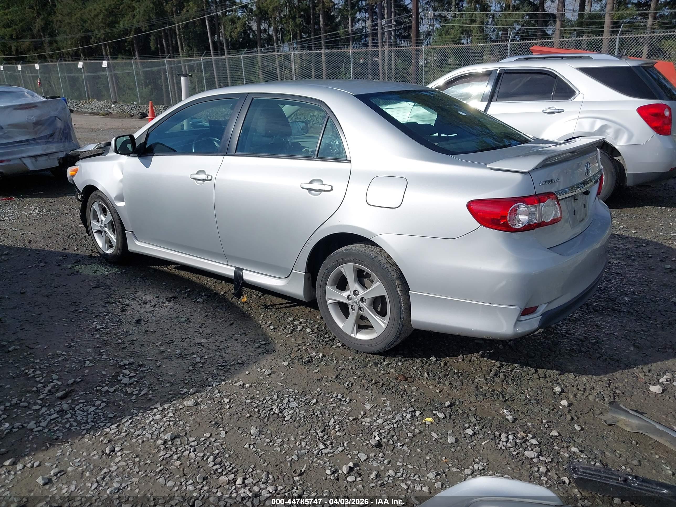TOYOTA COROLLA image 3