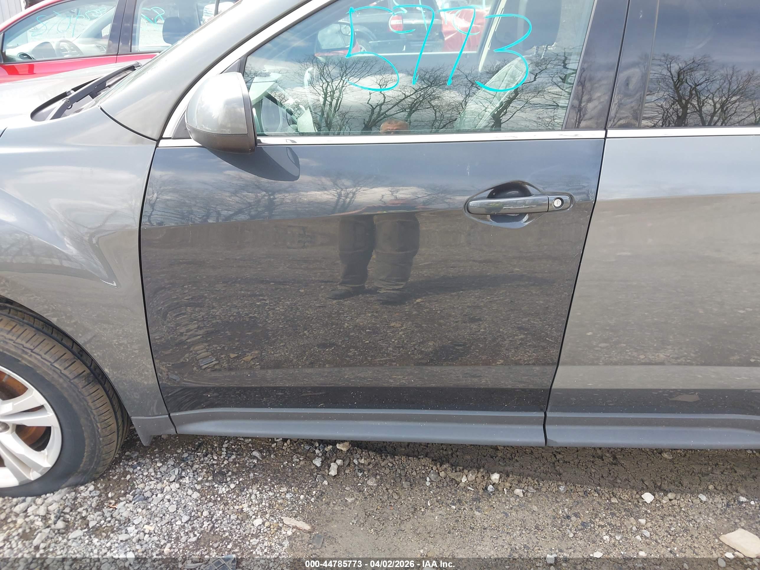 CHEVROLET EQUINOX image 6