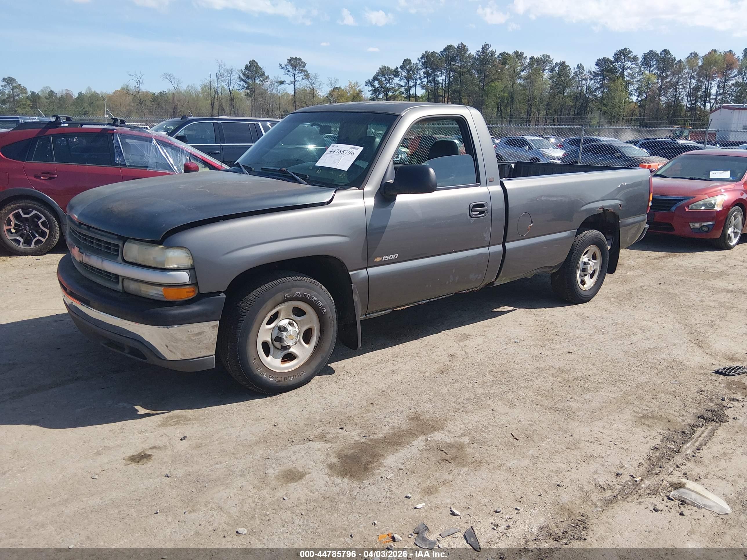 CHEVROLET SILVERADO image 2