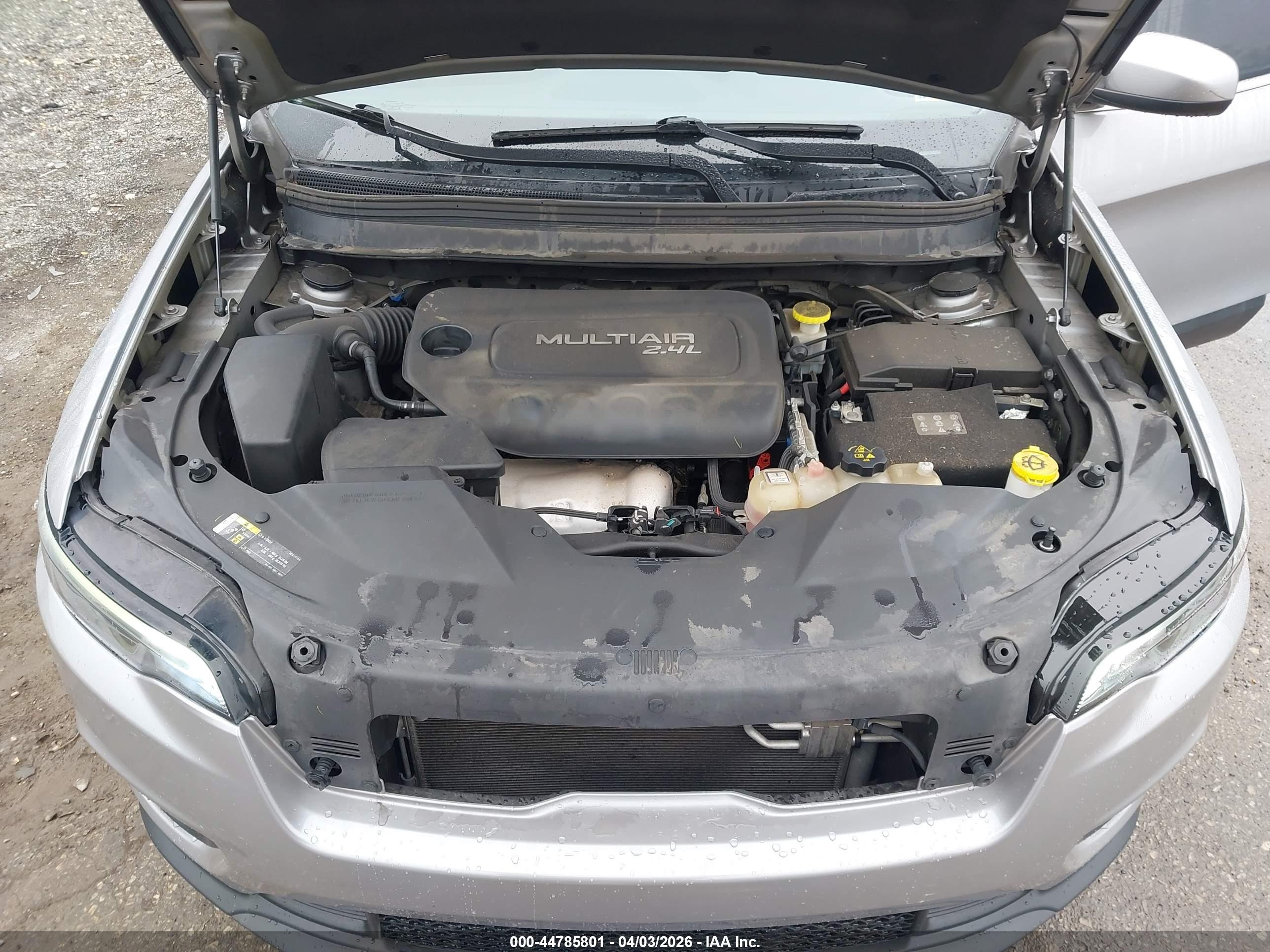 JEEP CHEROKEE image 10