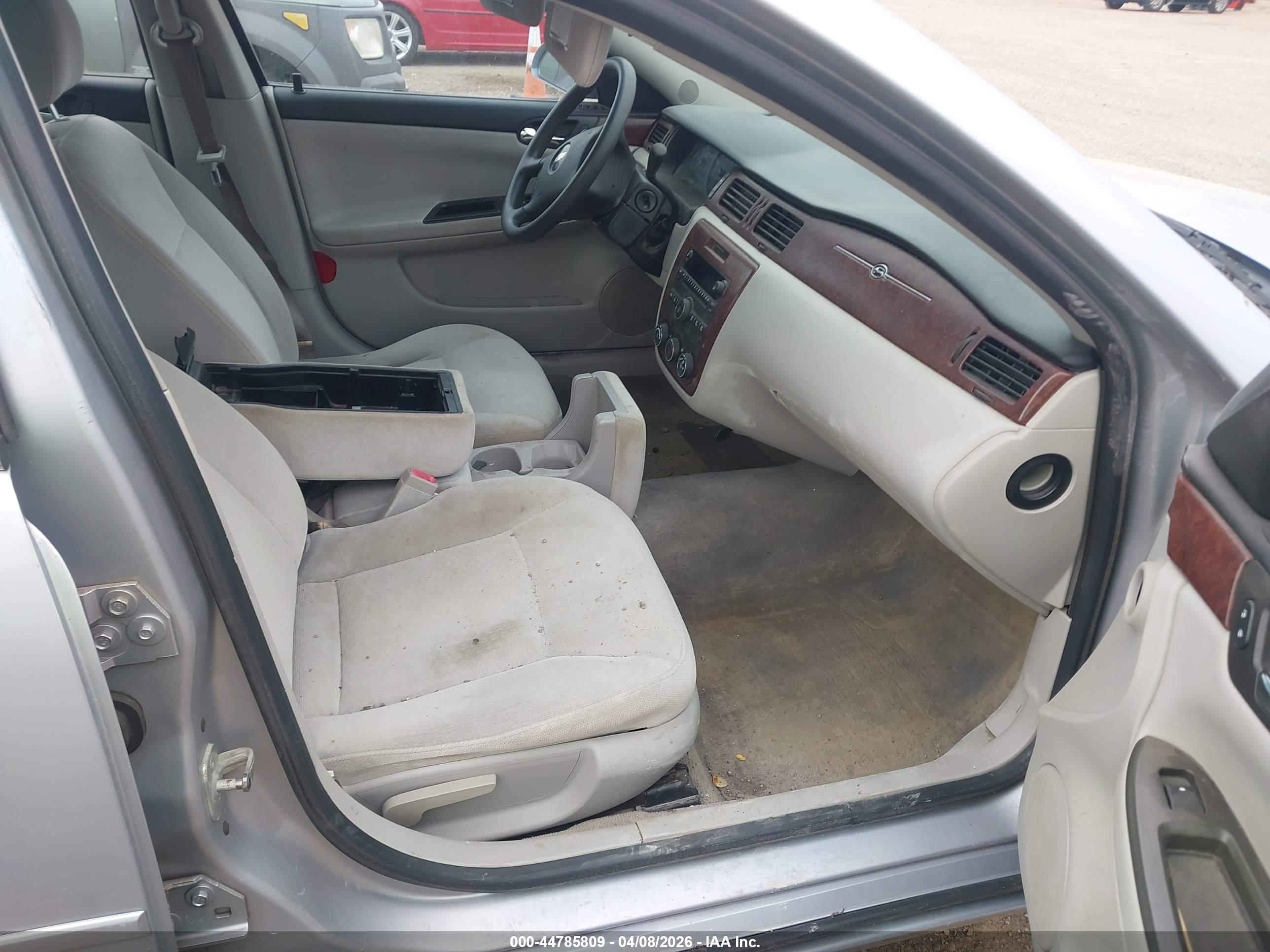 CHEVROLET IMPALA image 5