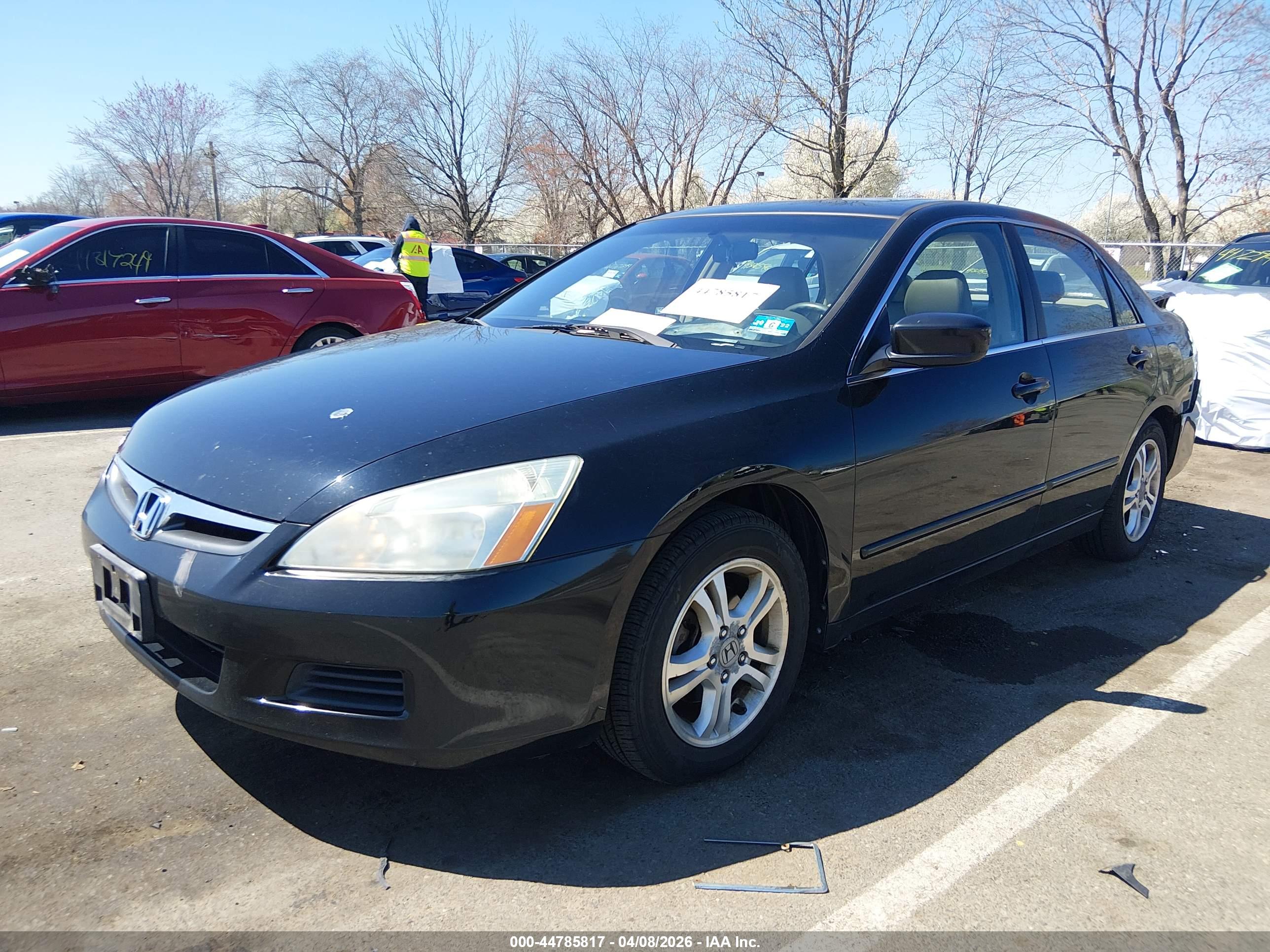 HONDA ACCORD image 2