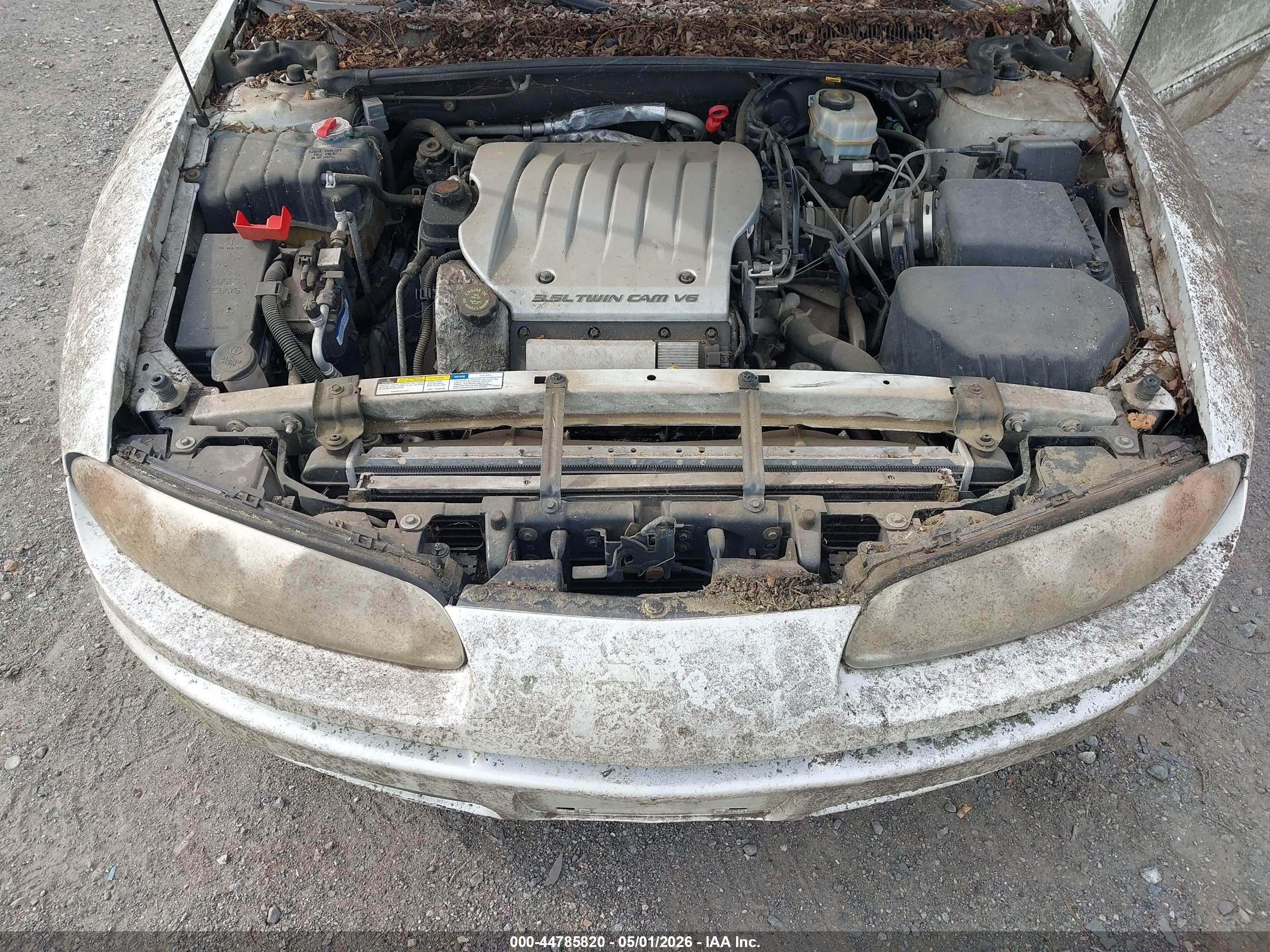 OLDSMOBILE AURORA image 10