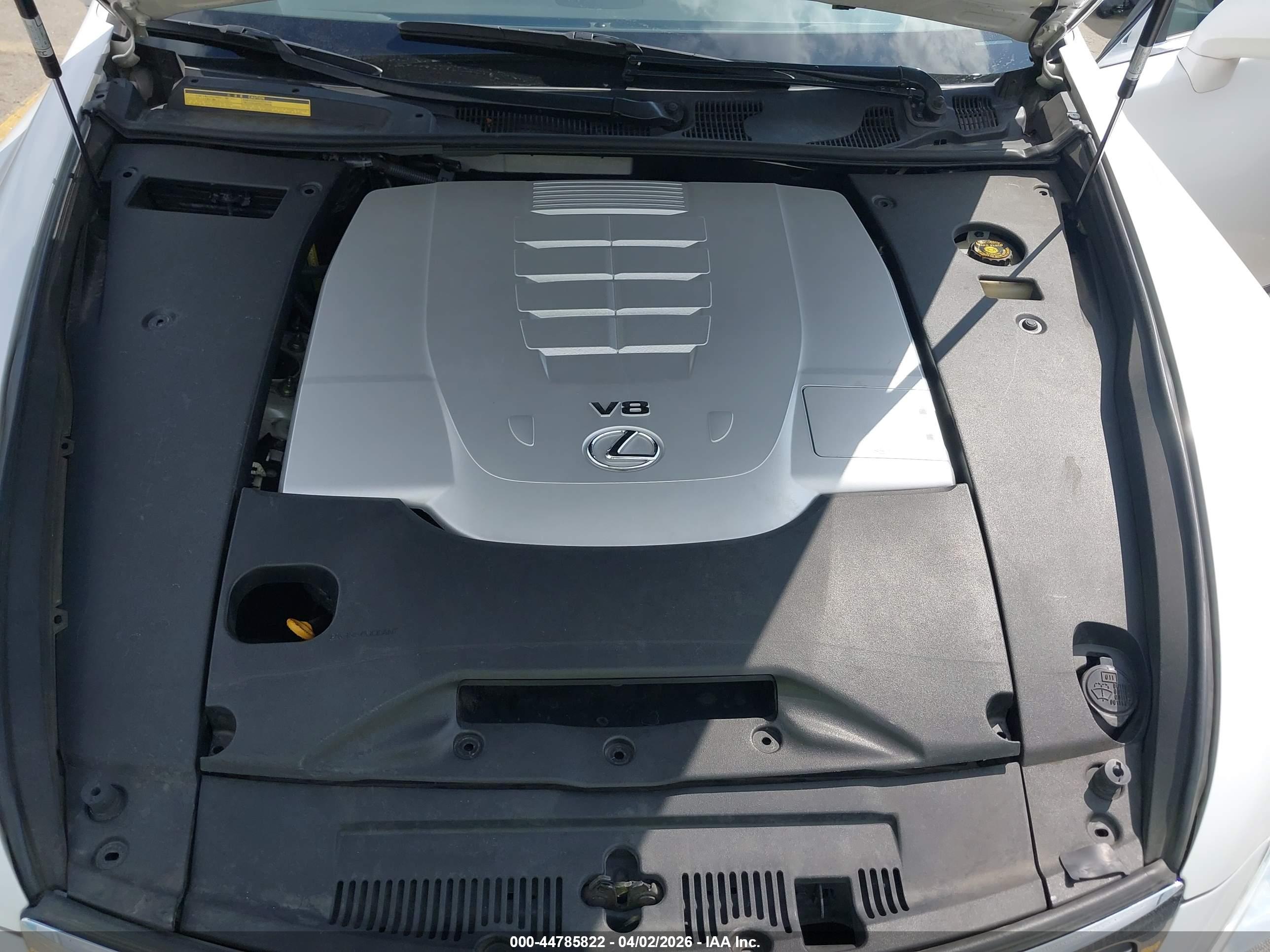 LEXUS LS image 10