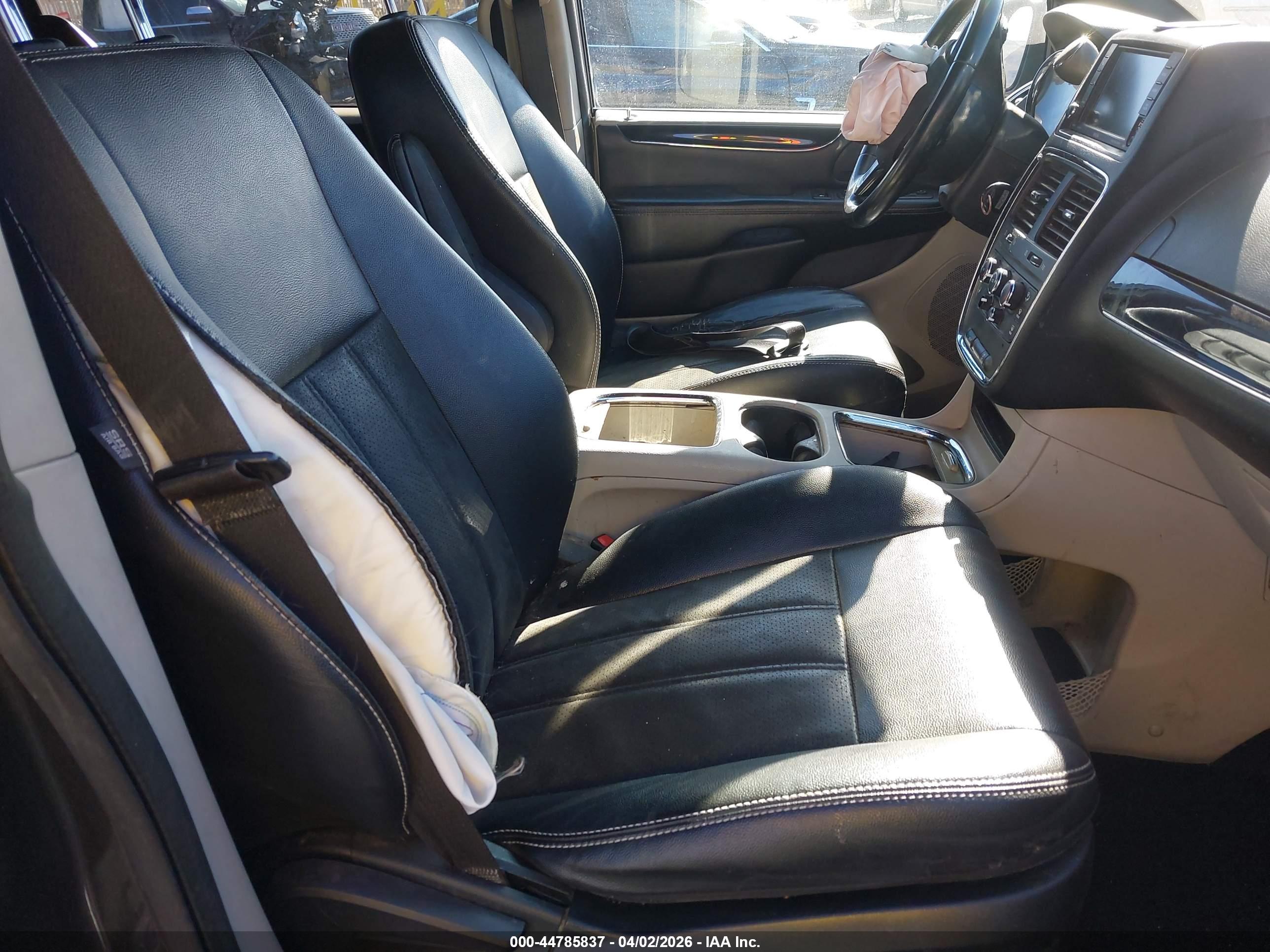 DODGE GRAND image 5